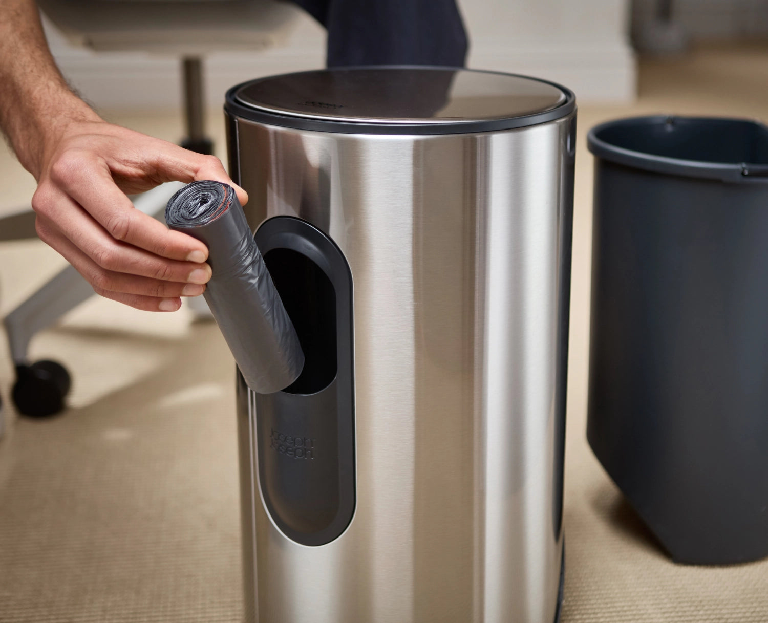 <tc>Arc</tc> P<tc>eda</tc>bin with inner pocket H45cm D26cm 10l stainless steel