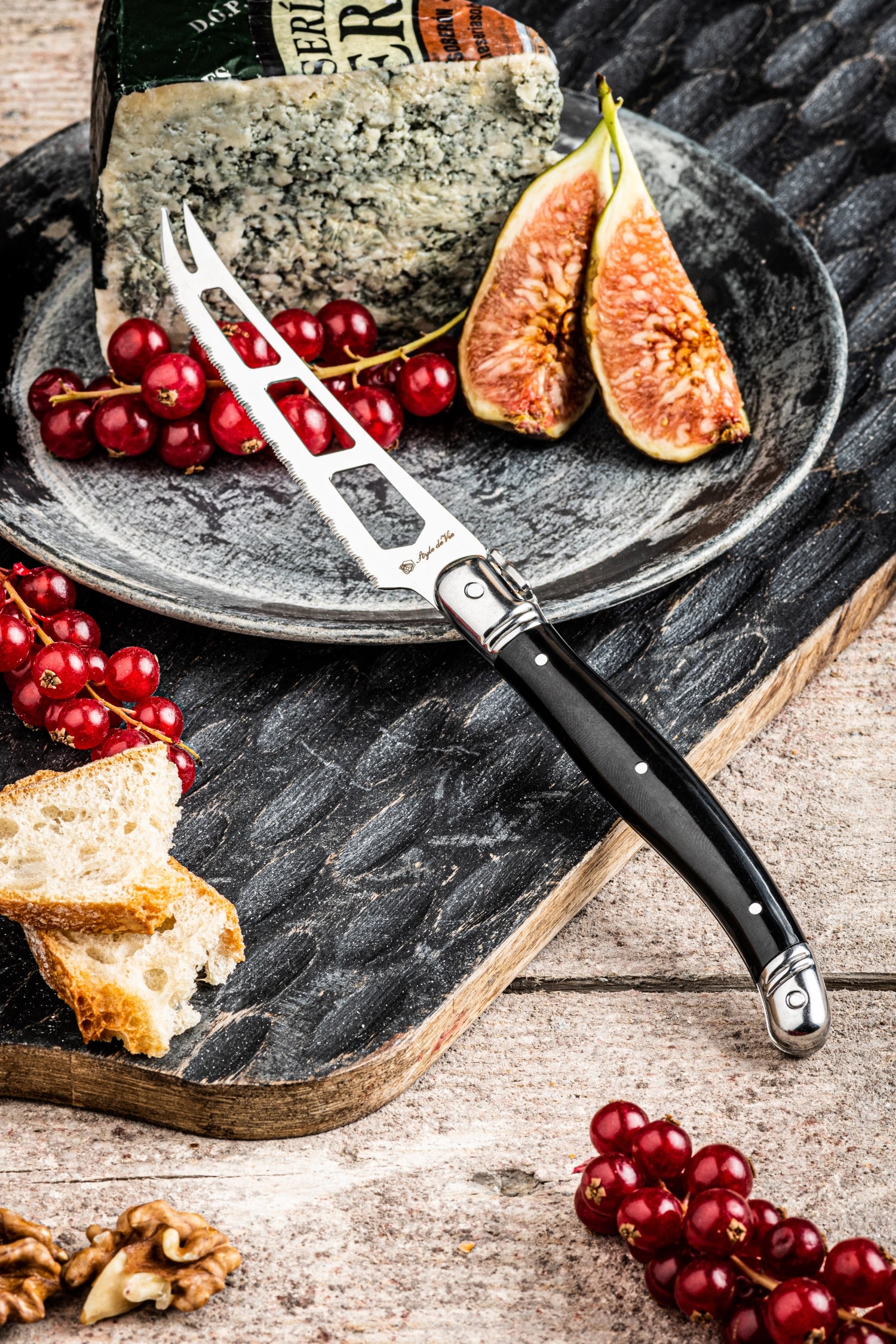 Laguiole Premium Line cheese knife black