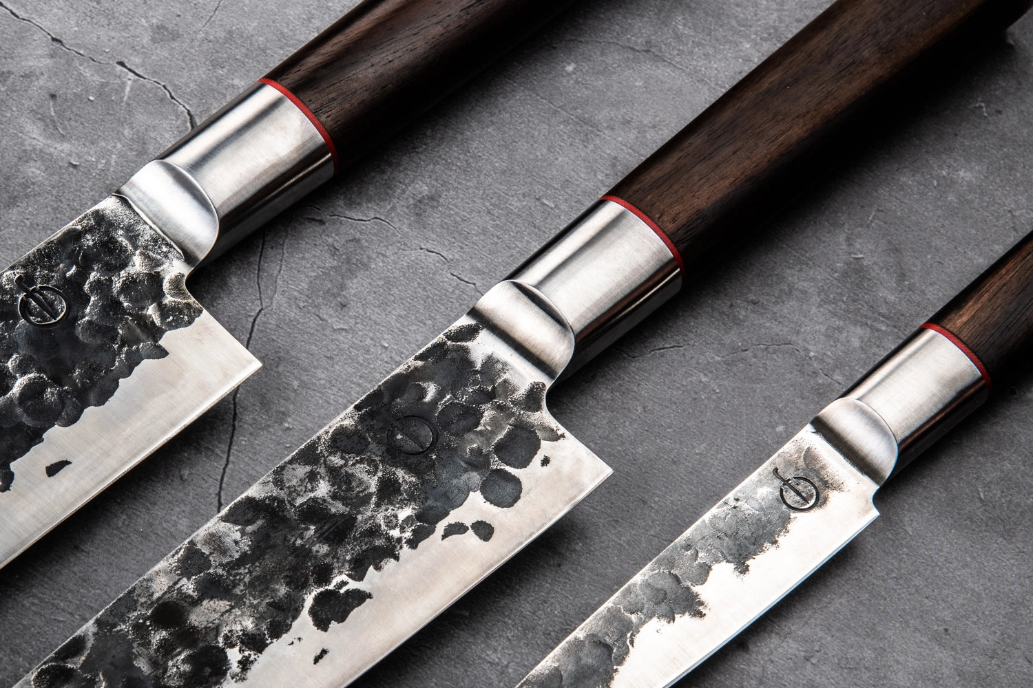 Hochwertiges 3-teiliges Sebra Messerset in Gelb von Forged, ideal für präzises Schneiden in jeder Küche.