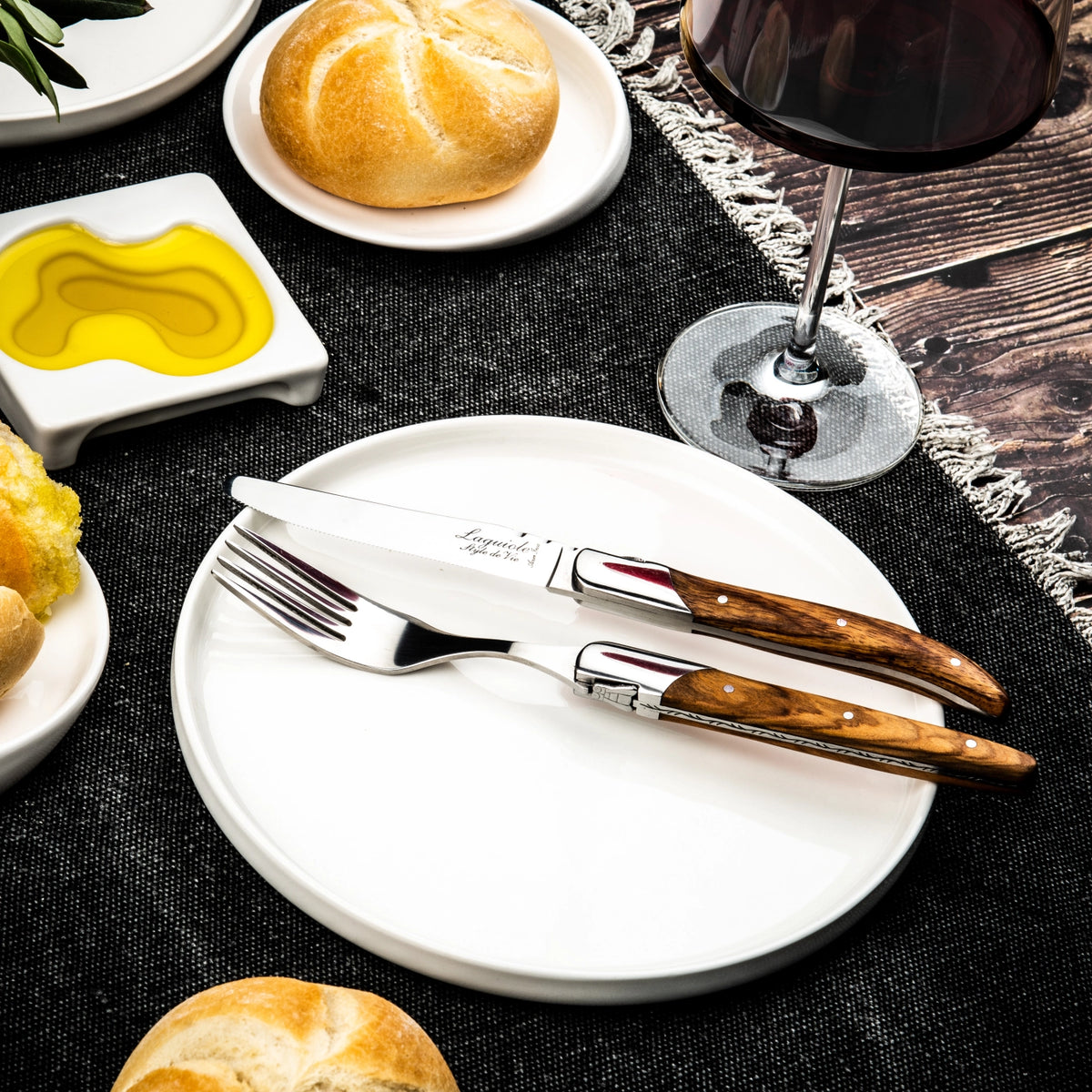 2er Set Keramik Olivenöl Schälchen in Weiss präsentiert im Onlineshop von KAQTU Design AG. Schale ist von Style de Vie