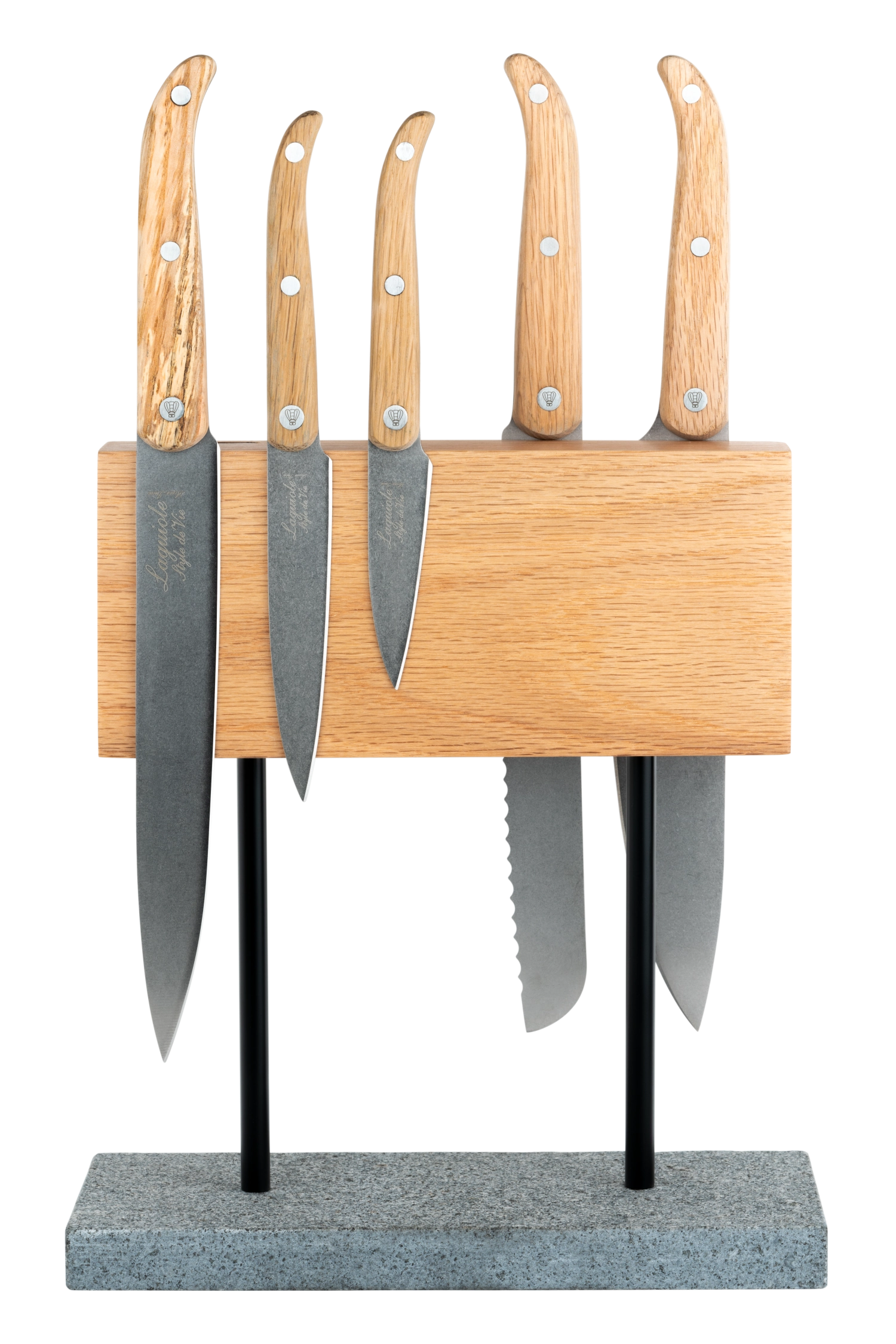 Magnetic knife block oak on natural stone foot