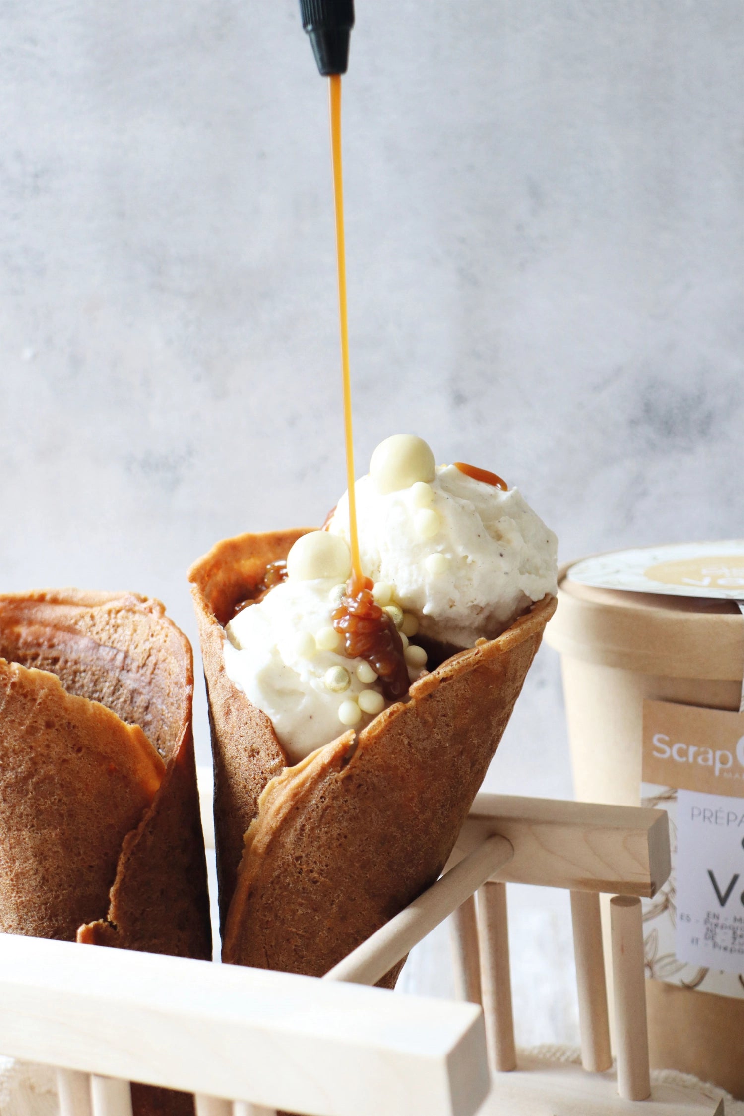 Praktische Backmischung für köstliche Schokoladenwaffeln, 260g, ideal für unkomplizierte Waffelgenüsse mit intensivem Schokoladengeschmack.