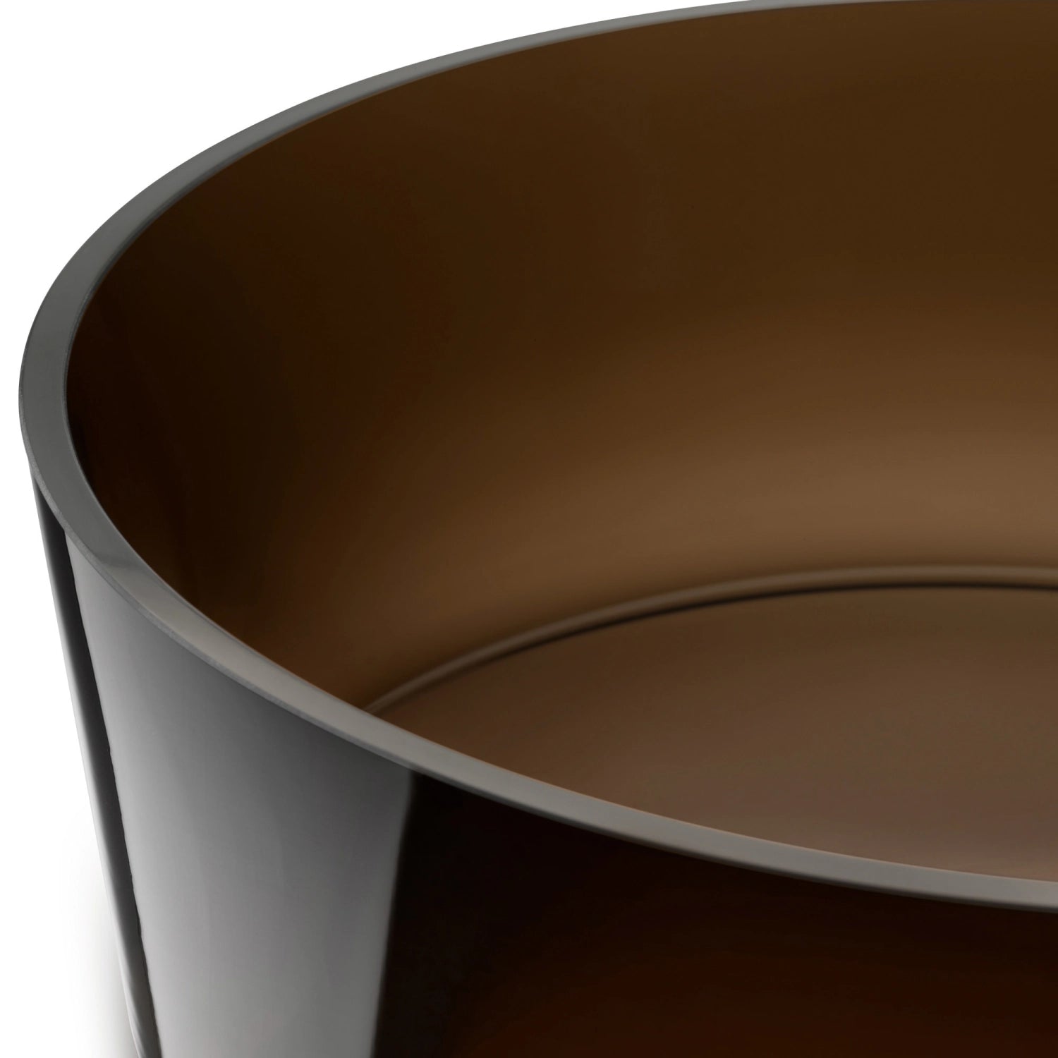 Elegante Glas-Schale in Mocha, 30 cm Durchmesser und 10 cm hoch, ideal für kreative Dekorationen und stilvolle Tischpräsentationen.