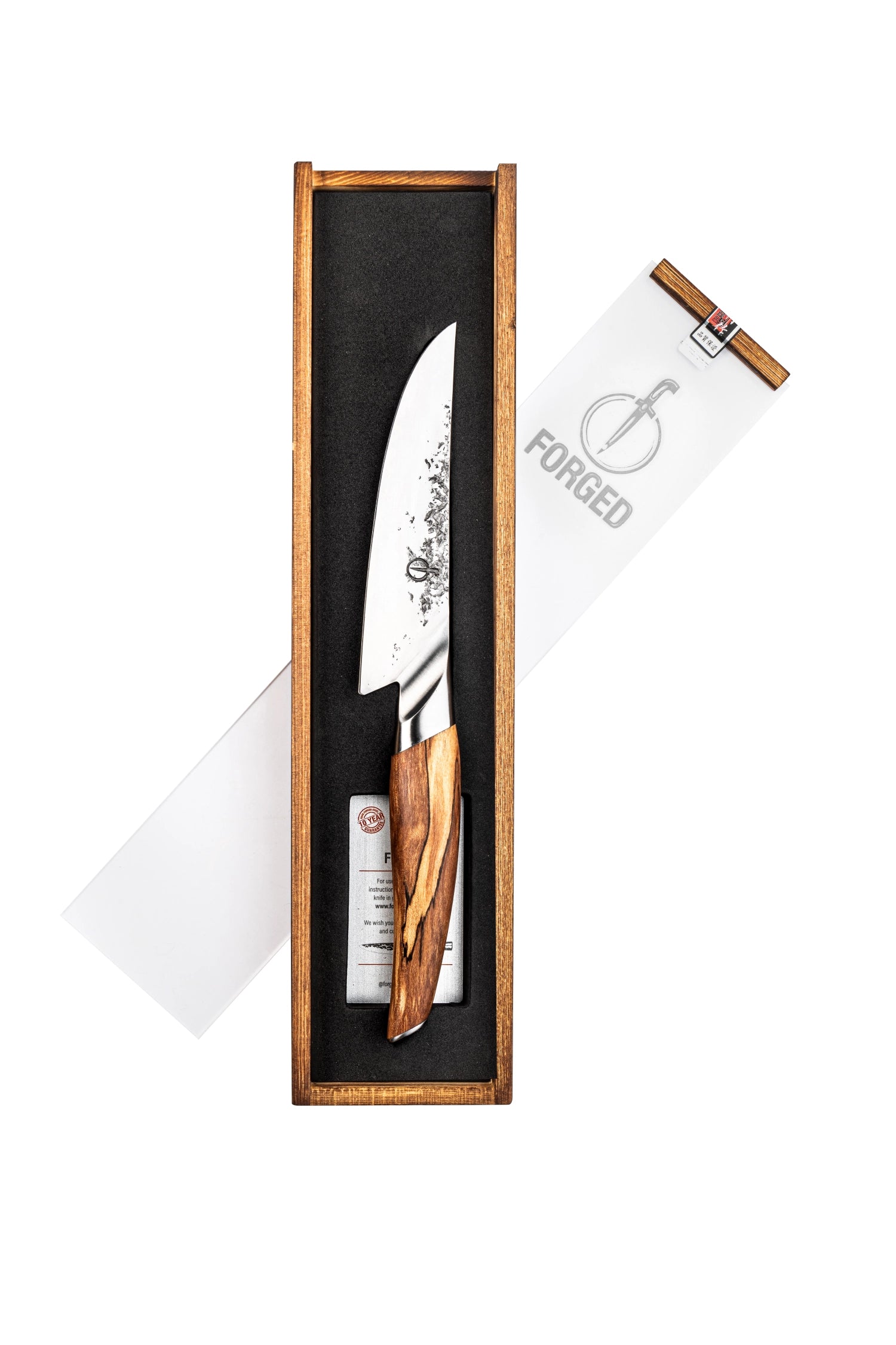 Katai Kochmesser 16 cm – hochwertiges Küchenmesser mit langlebiger Klinge, perfekt für präzise Schneidarbeiten und komfortable Handhabung.