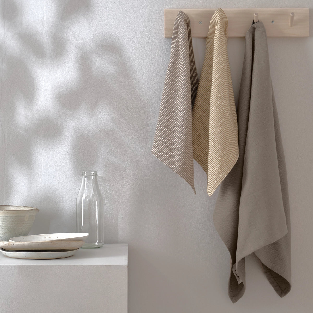 3er Set Geschirr- und Spühltuch 53x86cm earth Biobaumwolle in Mehrfarbig präsentiert im Onlineshop von KAQTU Design AG. Küchentuch ist von The Organic Company