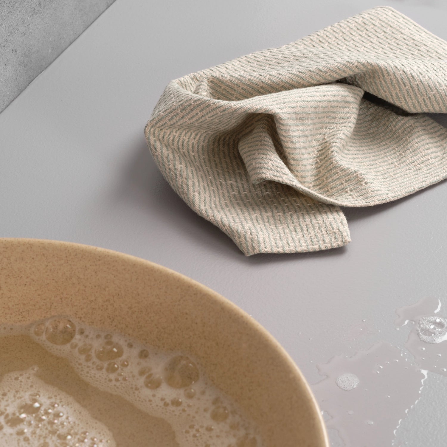 Spültuch 30x35cm morning bay Biobaumwolle in Beige präsentiert im Onlineshop von KAQTU Design AG. Küchentuch ist von The Organic Company