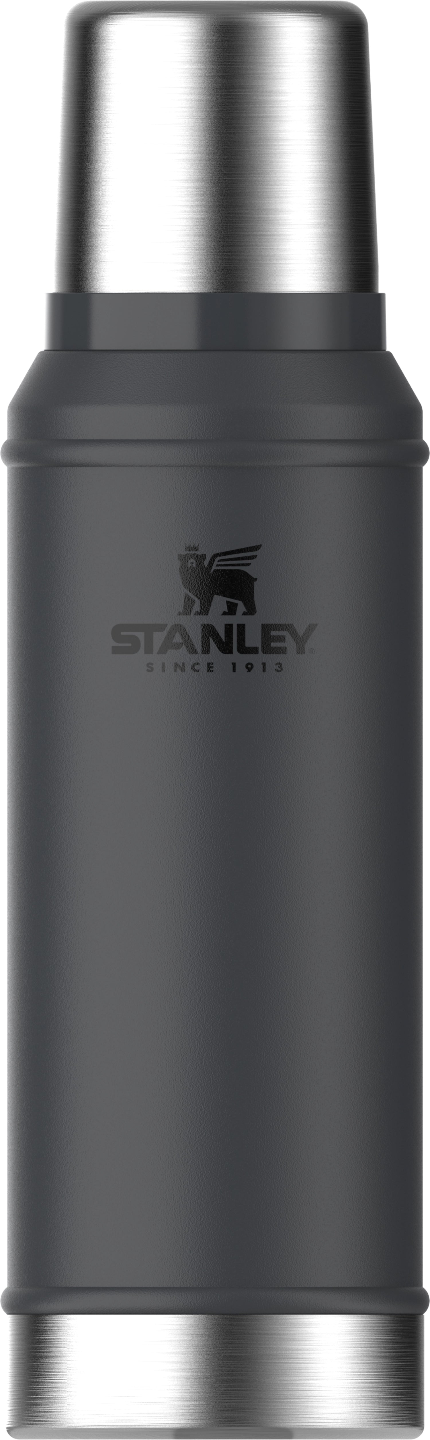 Legendary Classic Flasche 0.94l black 2.0 in Schwarz präsentiert im Onlineshop von KAQTU Design AG. Trinkflaschen ist von Stanley
