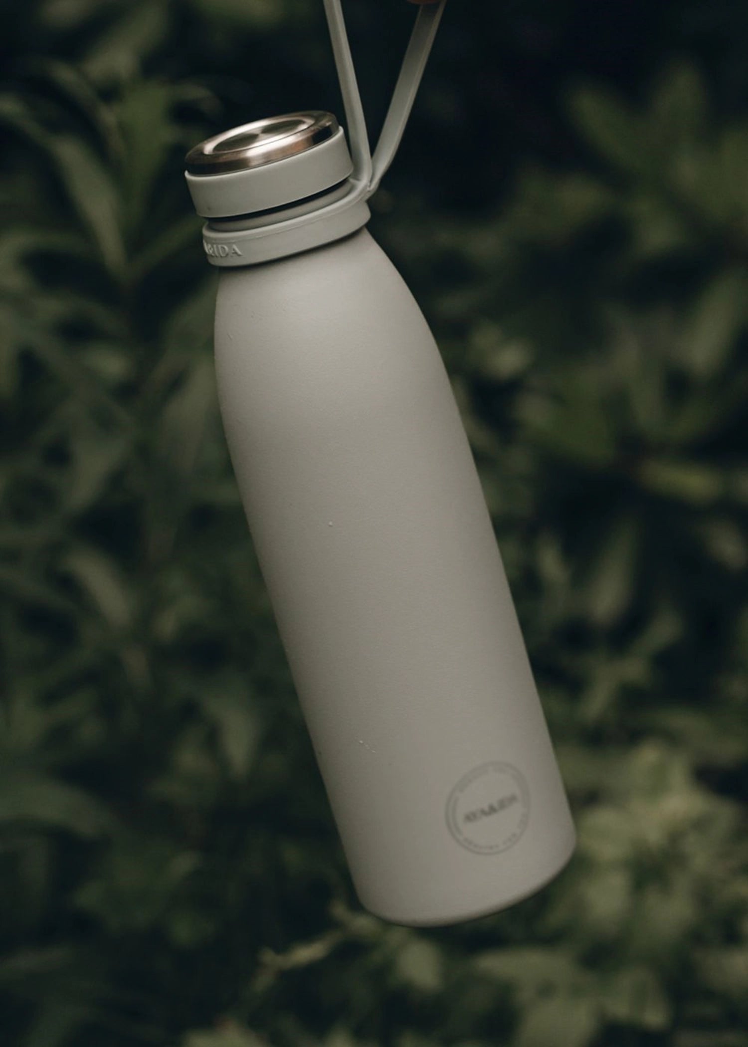 Stylische 500ml Trinkflasche in Mintgrün von AYA&IDA, ideal für unterwegs und umweltfreundlich. Perfekt für jeden Tag!