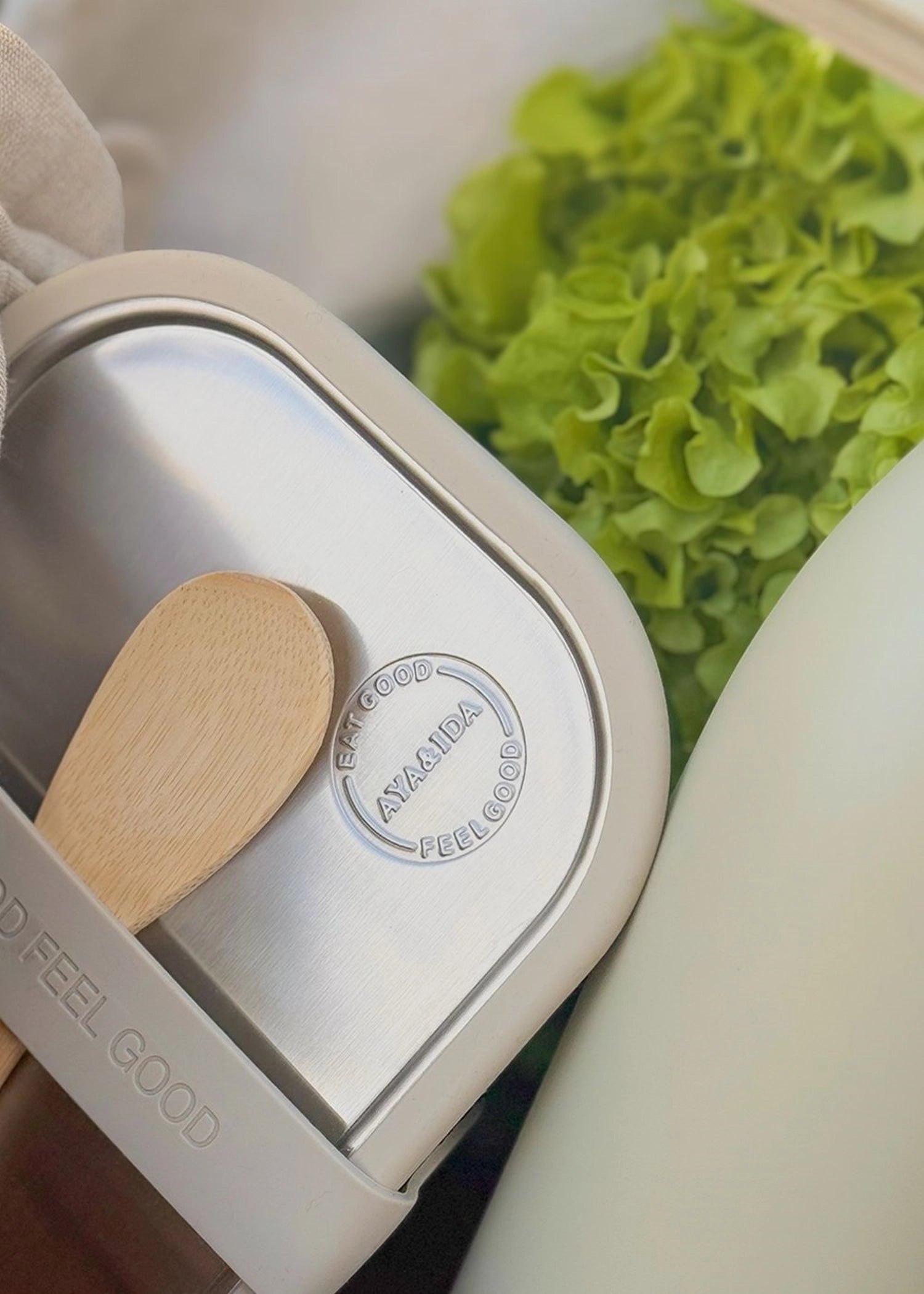 Lunch Box 1000ml Cream Beige in Beige präsentiert im Onlineshop von KAQTU Design AG. Snackbox ist von AYA&IDA