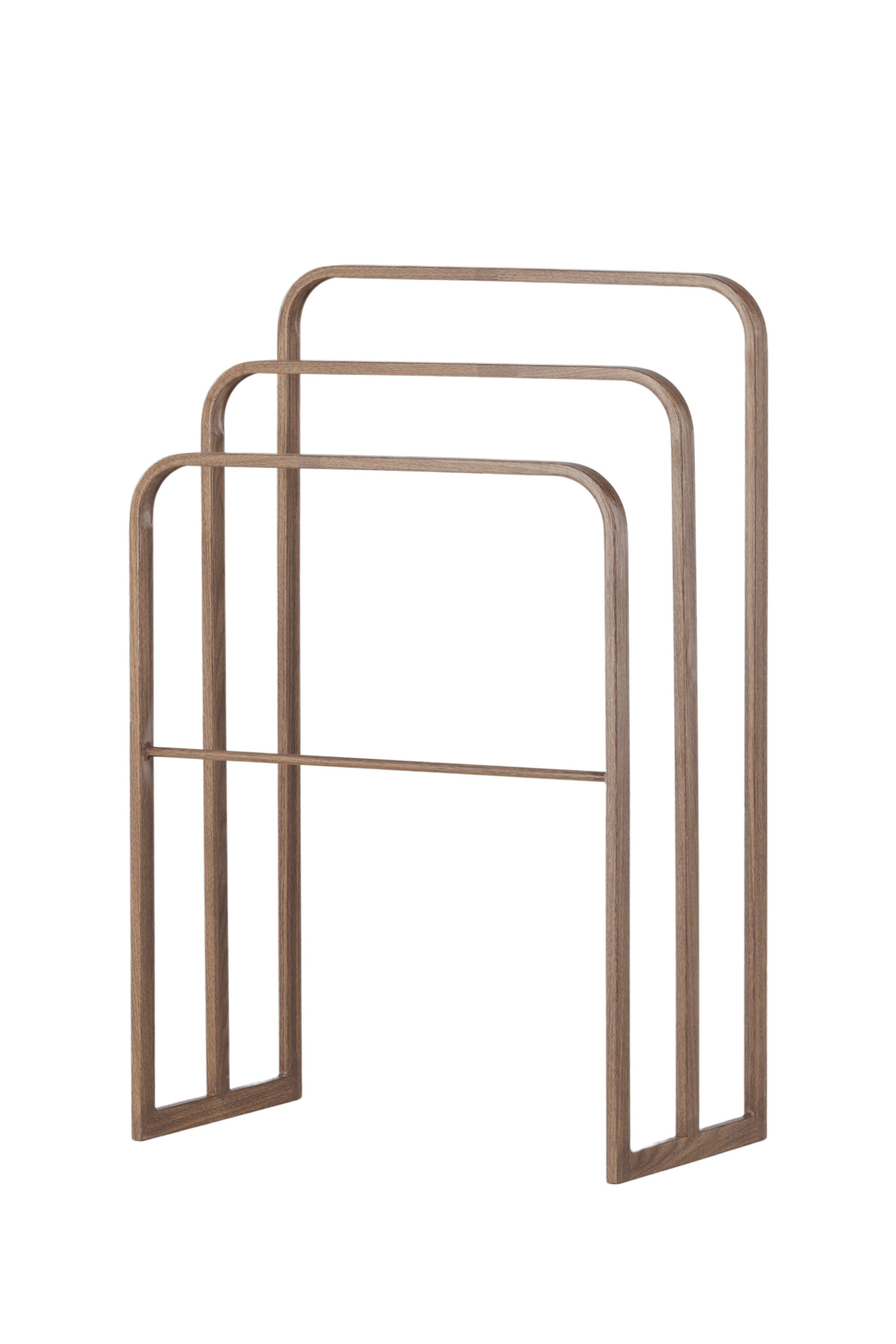 Drammen Hänger in Mokka präsentiert im Onlineshop von KAQTU Design AG. Stummer Diener ist von Vind