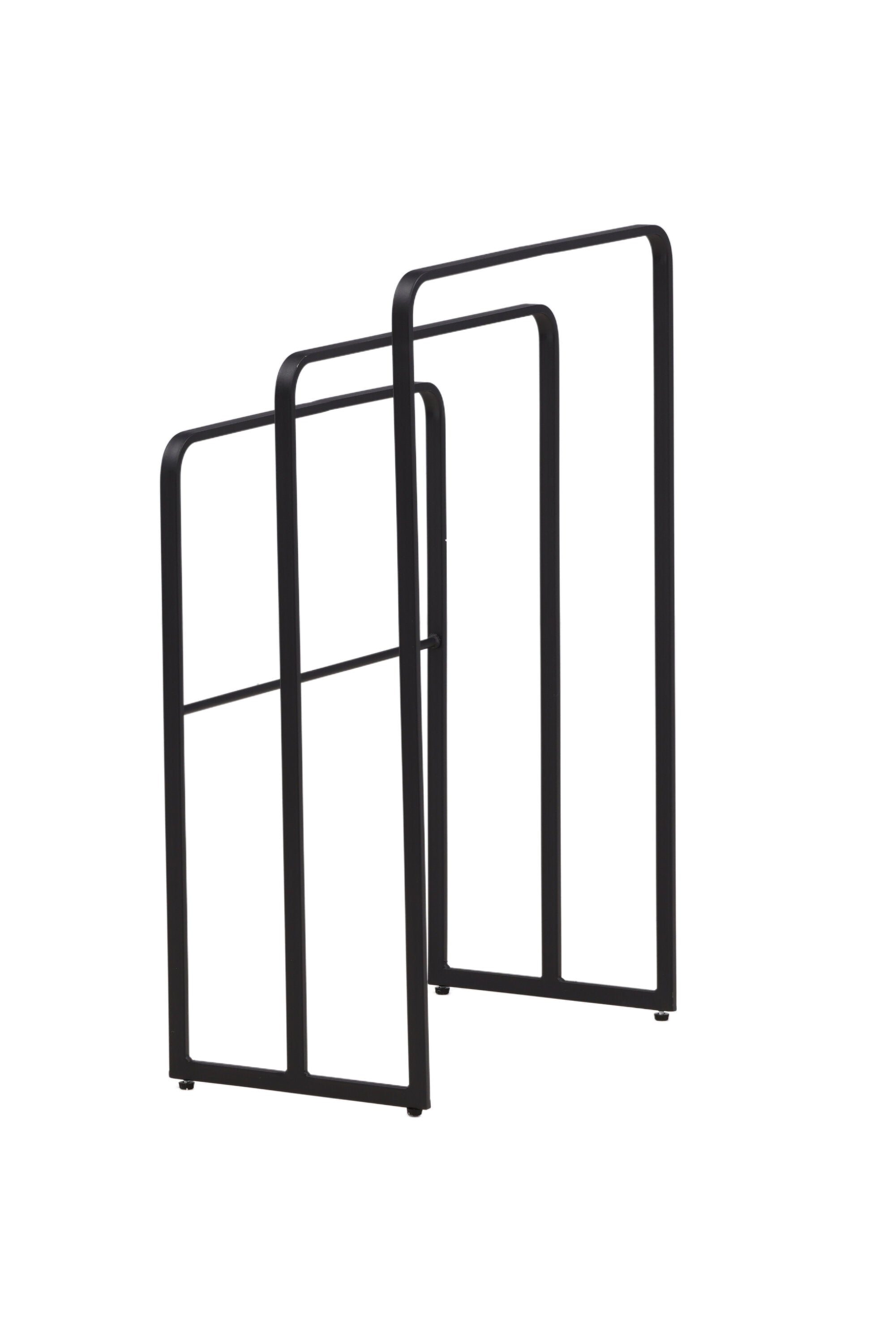 Drammen Kleiderbügel in Schwarz präsentiert im Onlineshop von KAQTU Design AG. Kleiderständer ist von Vind