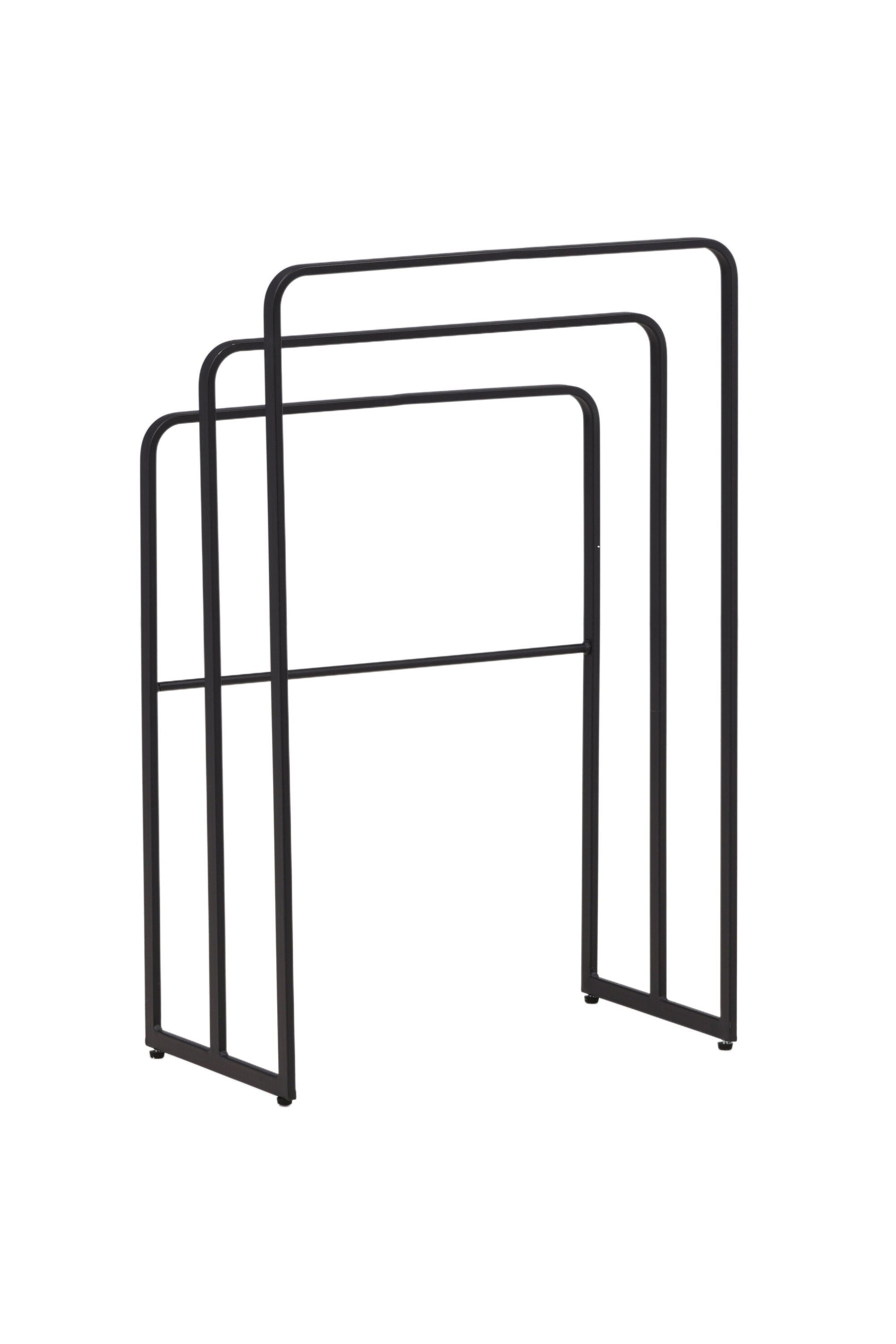 Drammen Kleiderbügel in Schwarz präsentiert im Onlineshop von KAQTU Design AG. Kleiderständer ist von Vind