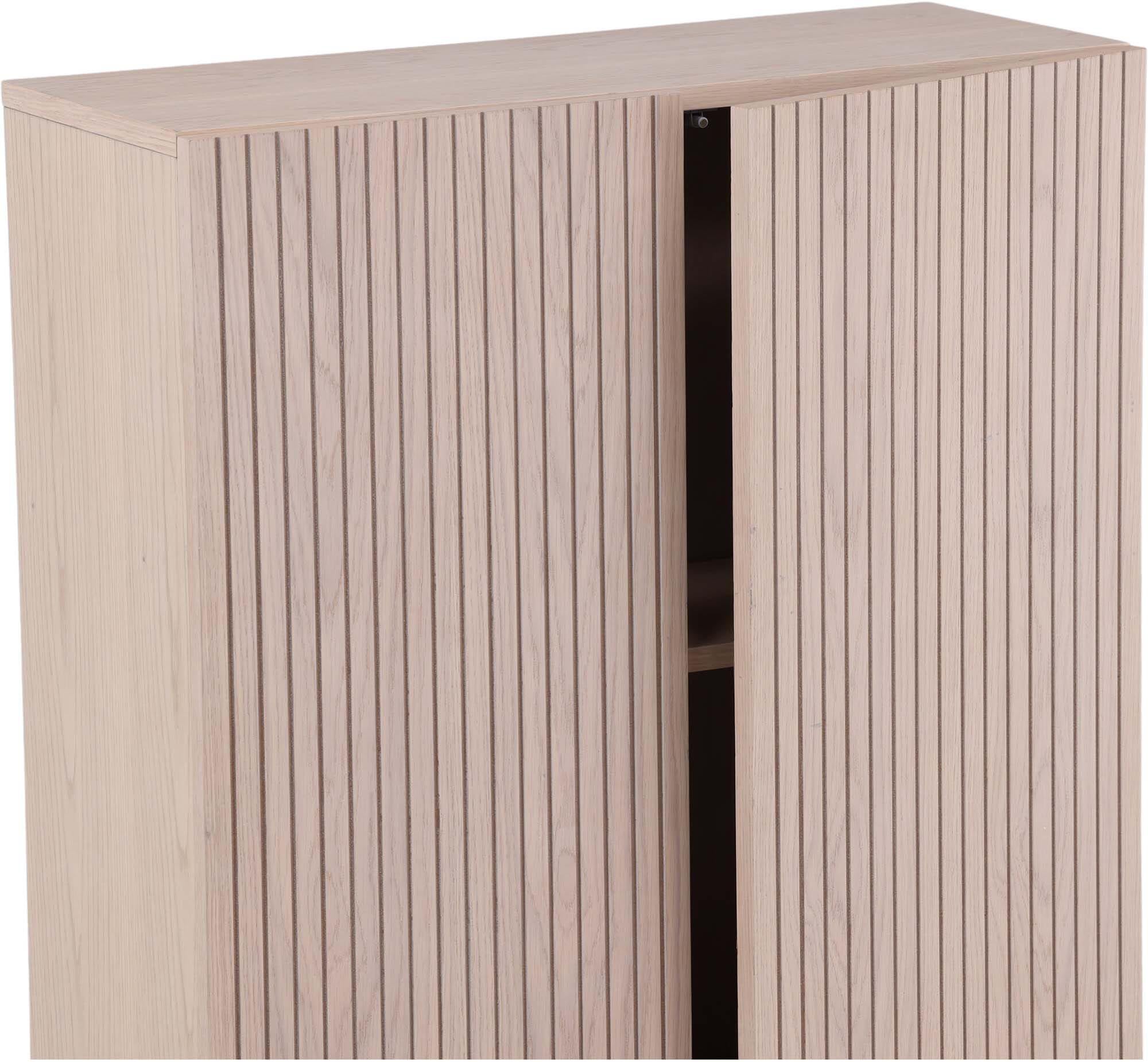 Björkön Kabinett: Minimalistisches Design trifft auf Funktionalität.