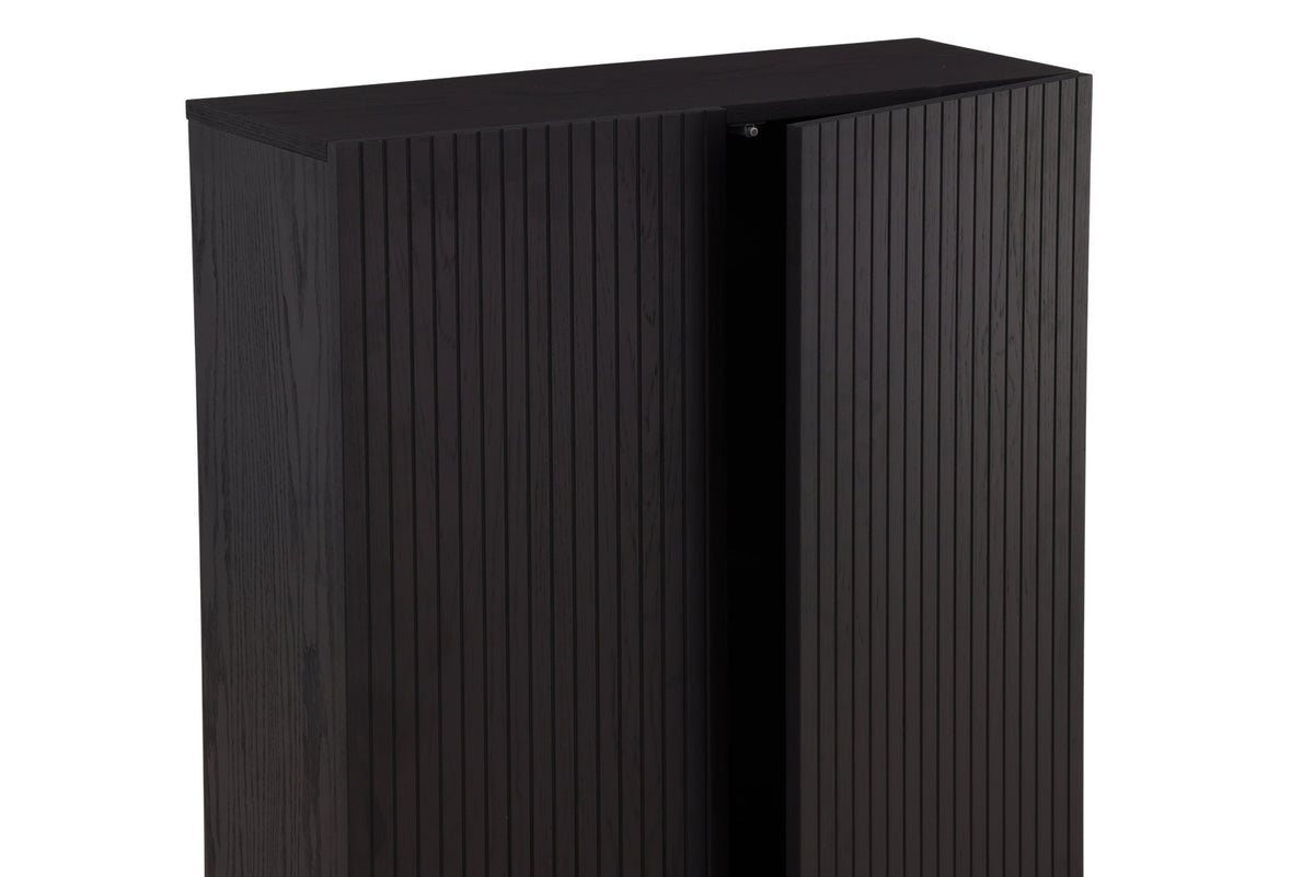 Björkön Kabinett in Schwarz präsentiert im Onlineshop von KAQTU Design AG. Cabinet ist von Vind