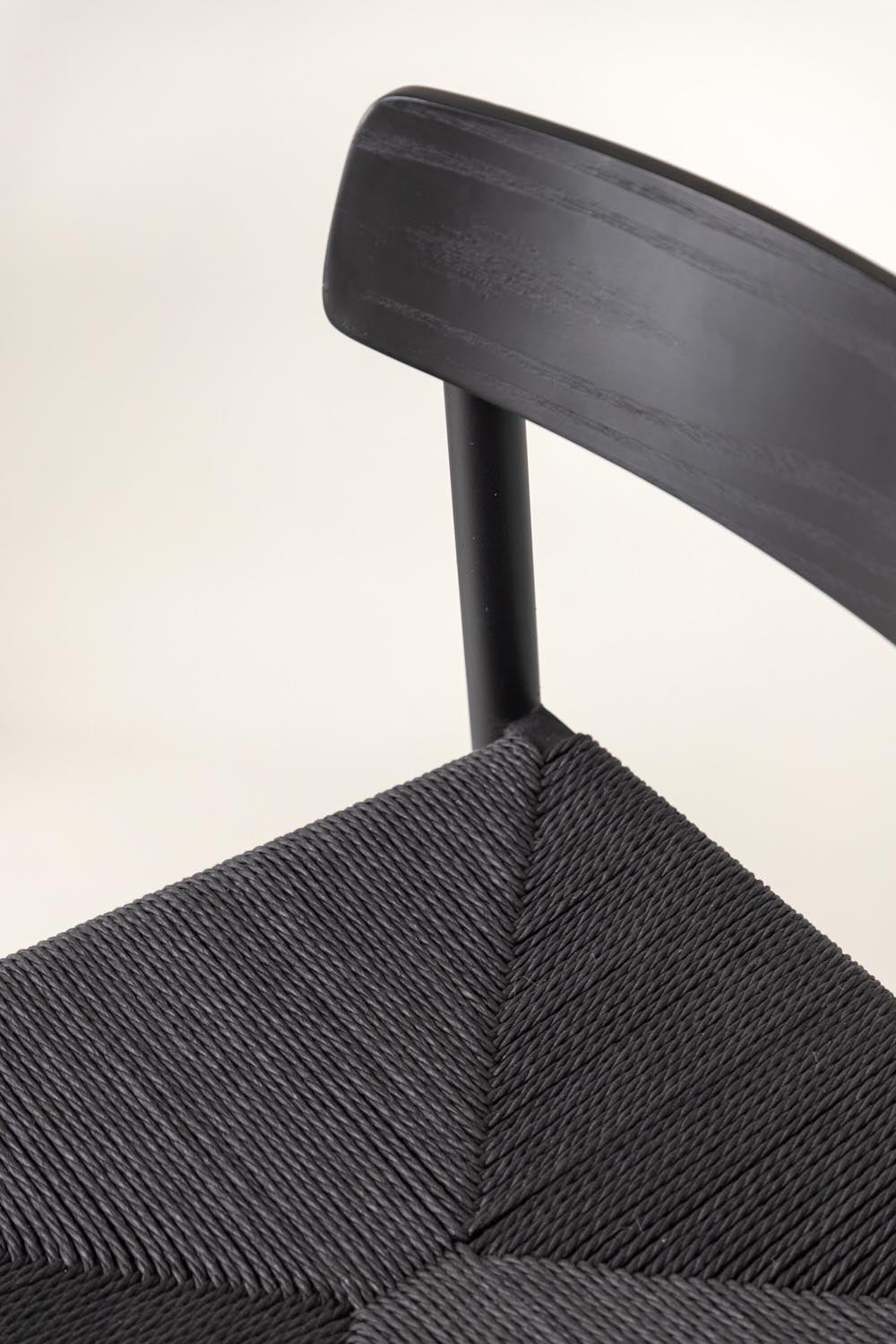 Malmö Stuhl in Schwarz präsentiert im Onlineshop von KAQTU Design AG. Stuhl ist von Vind