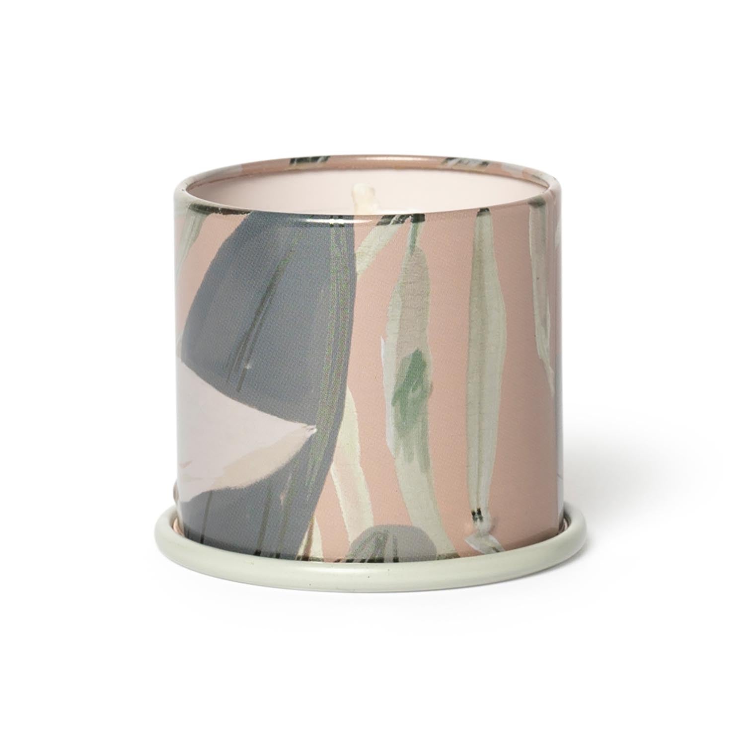 Coconut Milk Mango Demi Vanity Tin Kerze, Rose, in Rose präsentiert im Onlineshop von KAQTU Design AG. Duftkerze ist von Illume