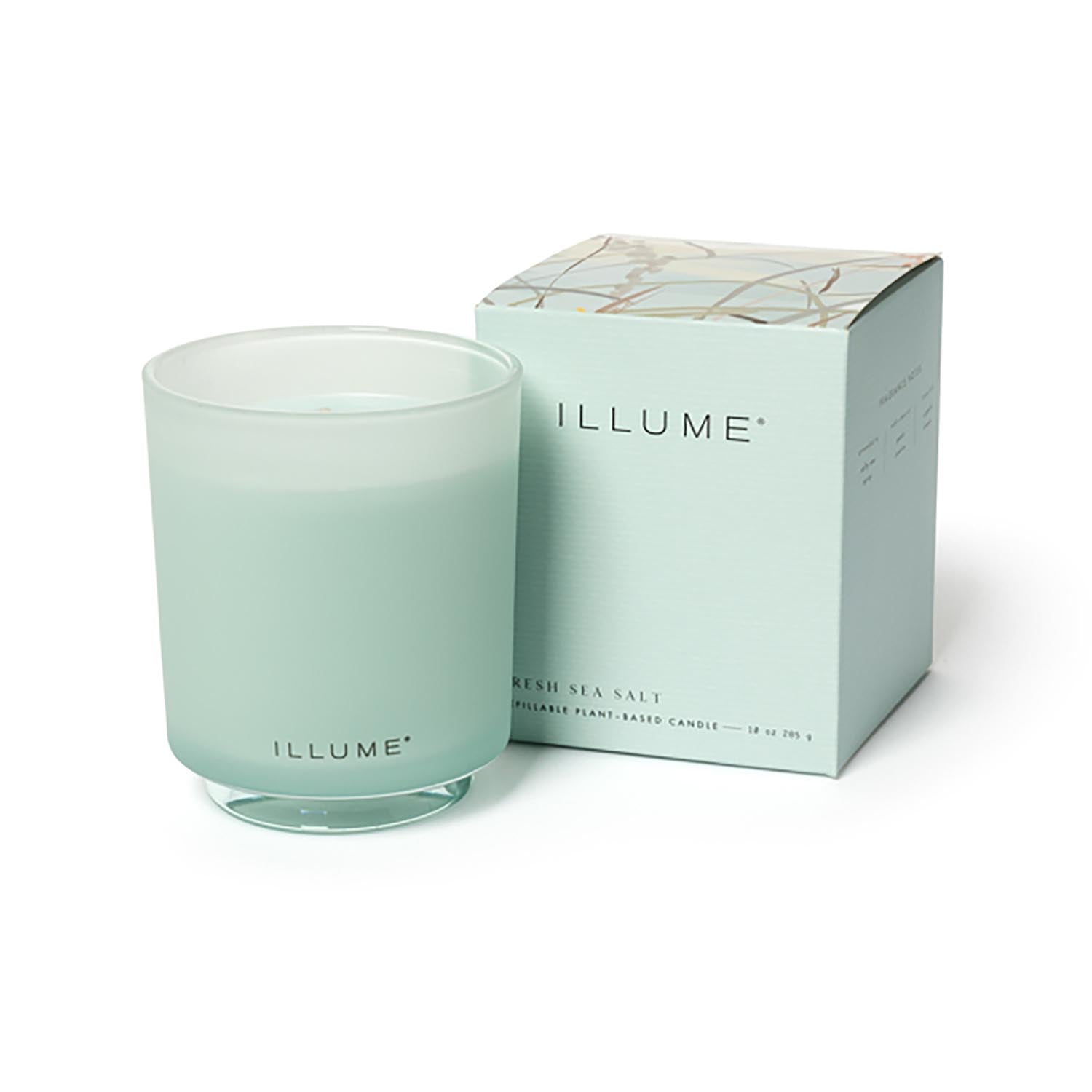 Fresh Sea Salt Box Glass Candle, Blau, in Blau präsentiert im Onlineshop von KAQTU Design AG. Duftkerze ist von Illume