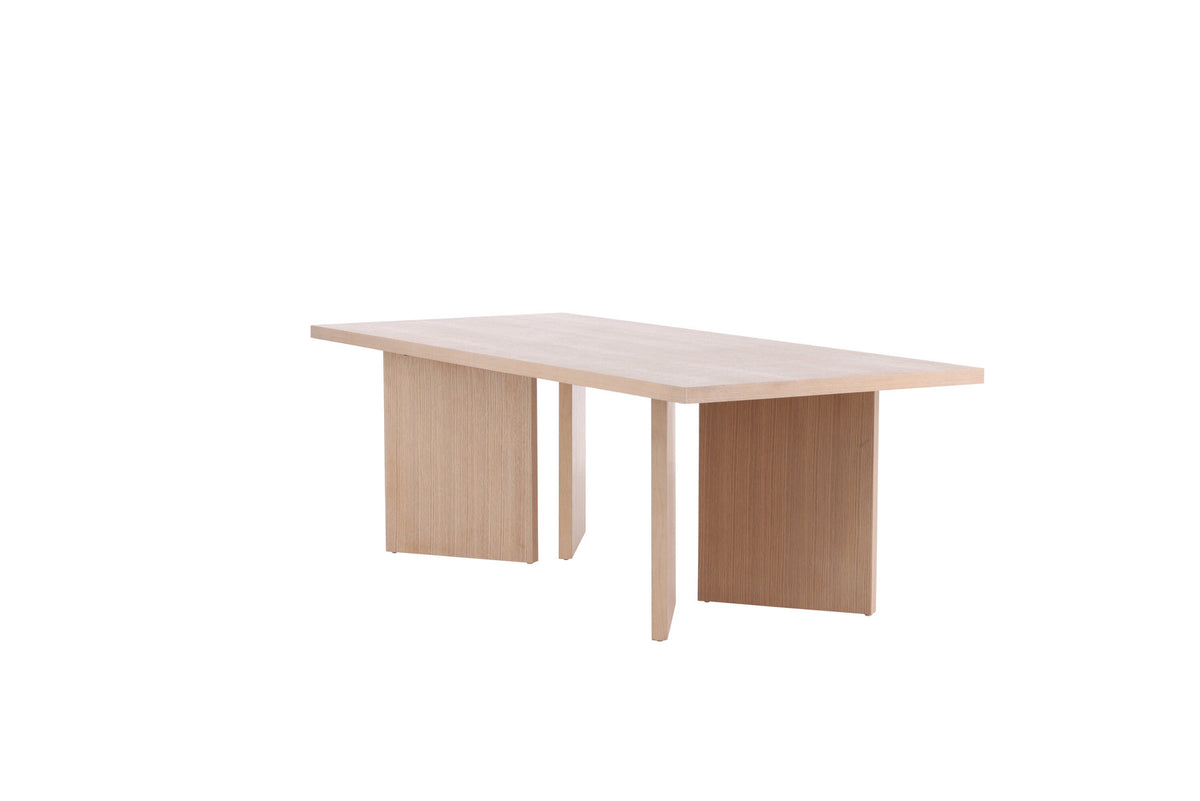Bassholmen Tisch in Tünchen präsentiert im Onlineshop von KAQTU Design AG. Esstisch ist von Vind