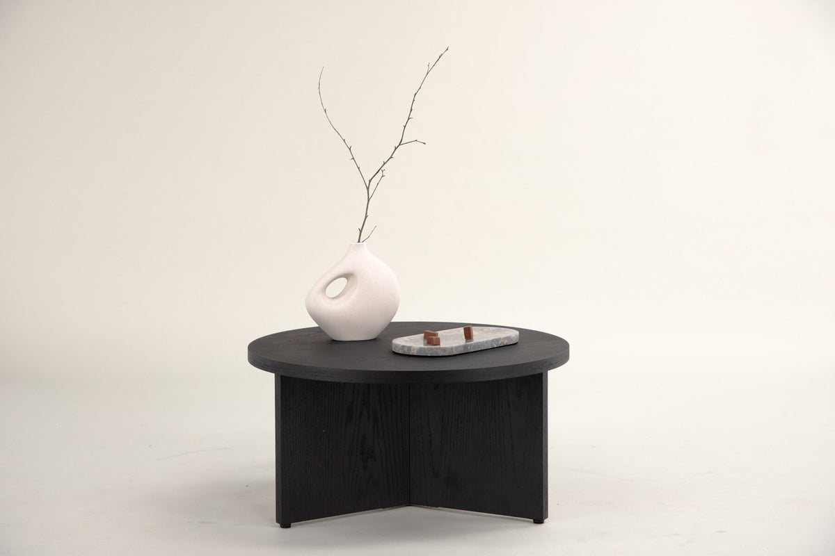 Saltö Beistelltisch in Schwarz präsentiert im Onlineshop von KAQTU Design AG. Beistelltisch ist von Vind