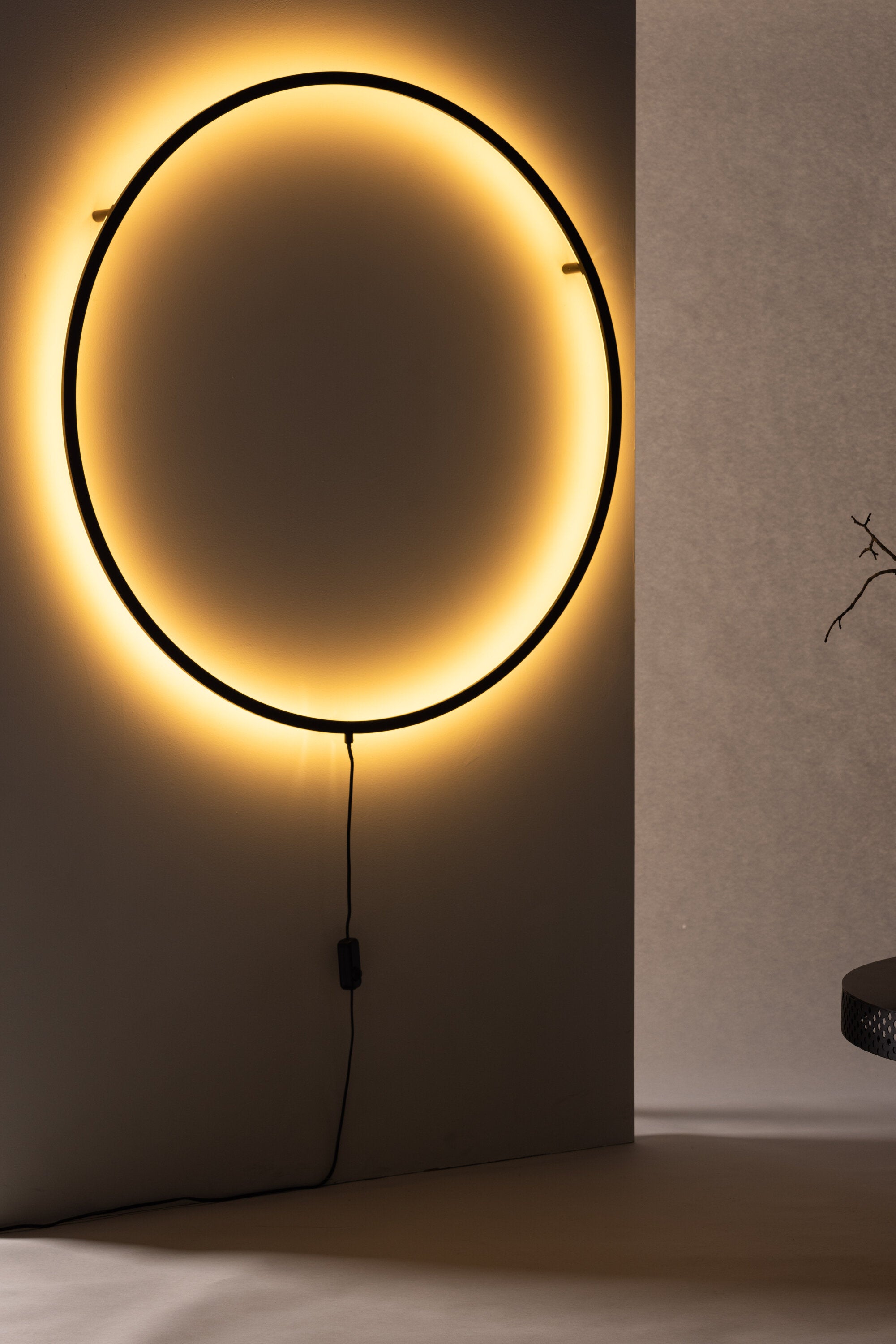 Sörmjöle x Josefin Lustig Wandleuchte in Schwarz präsentiert im Onlineshop von KAQTU Design AG. Wandleuchte ist von Vind