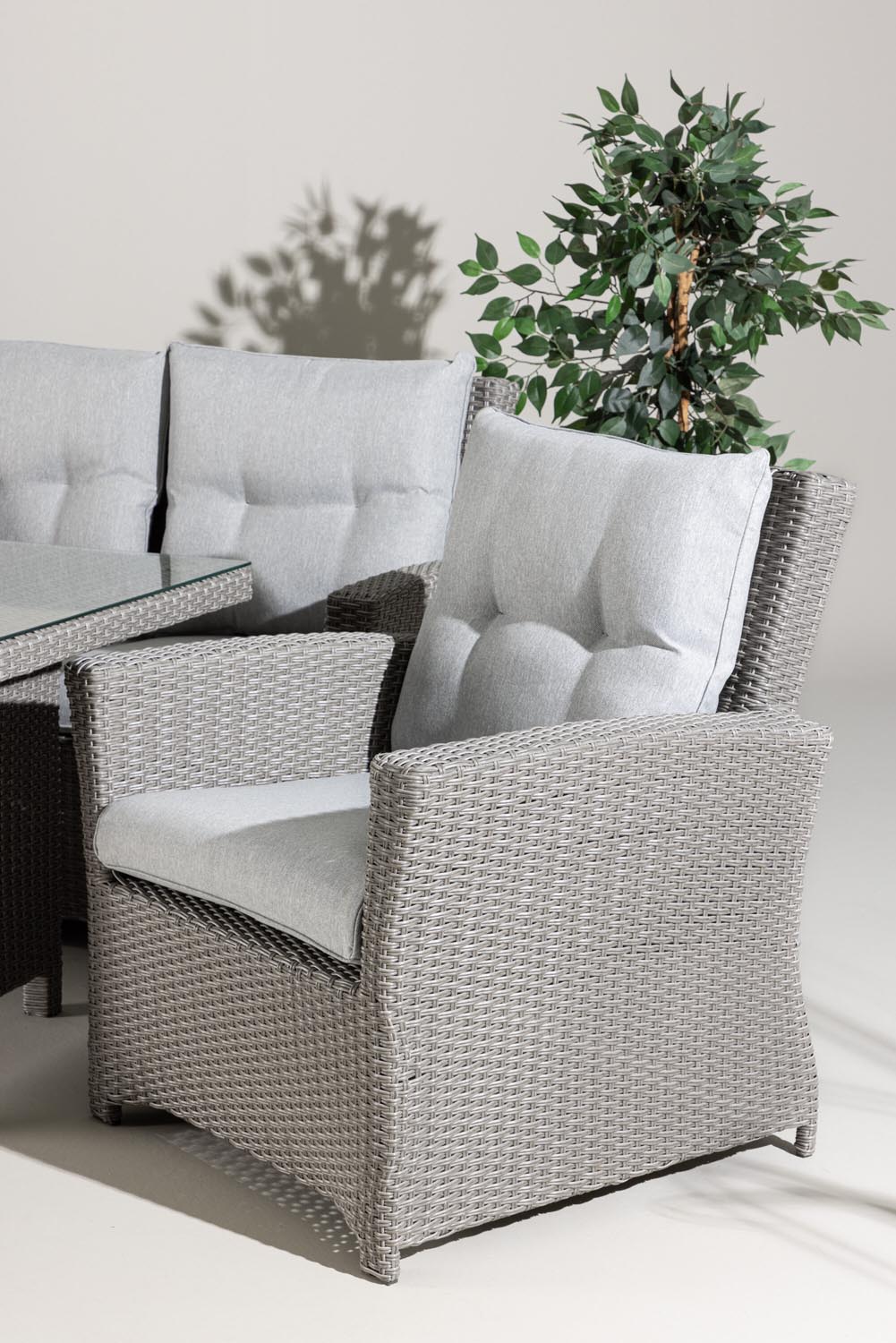 Brentwood Sofagarnitur in Grau präsentiert im Onlineshop von KAQTU Design AG. Loungeset ist von Venture Home