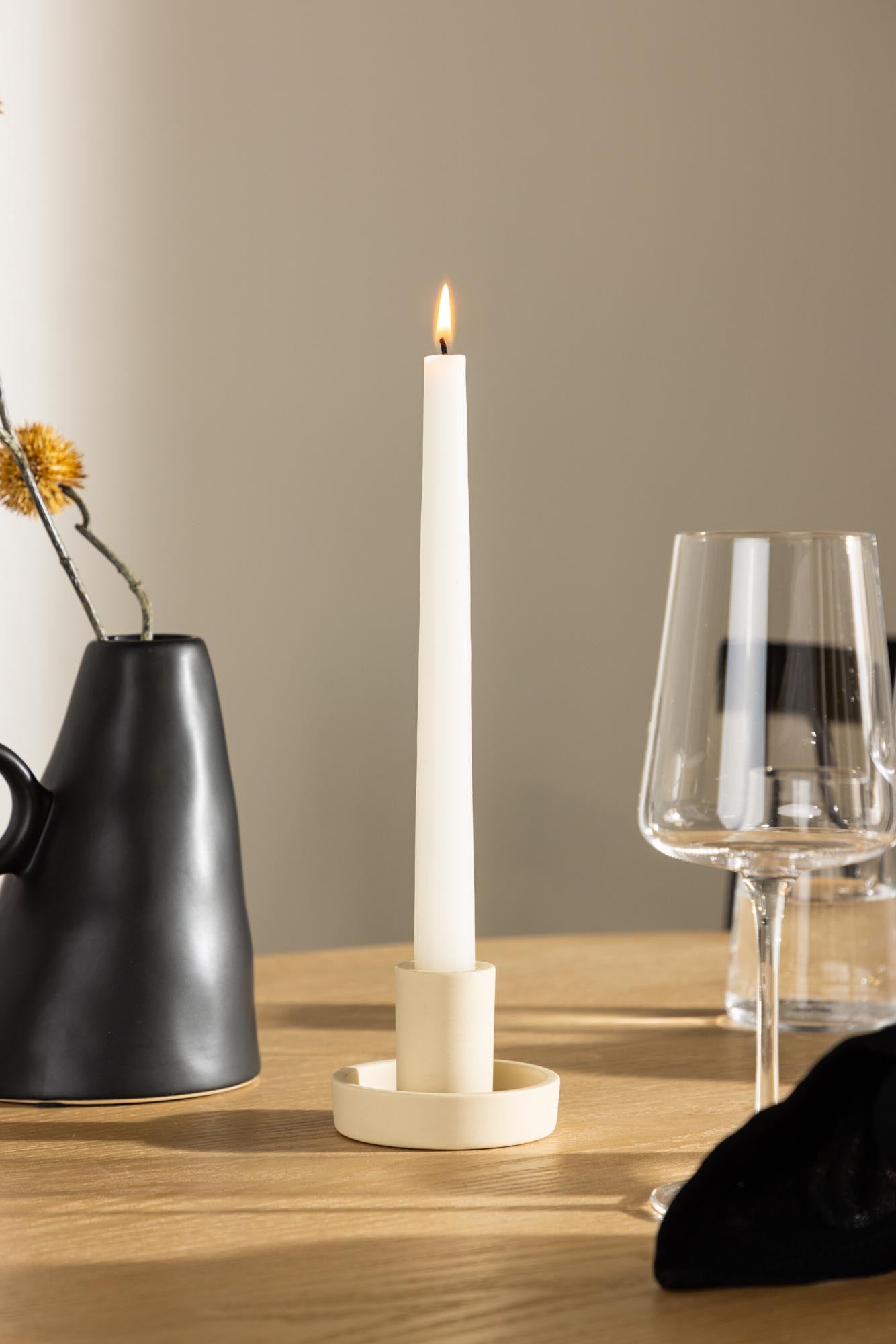 Ceco Kerzenständer in Braun präsentiert im Onlineshop von KAQTU Design AG. Kerzenständer ist von Venture Home