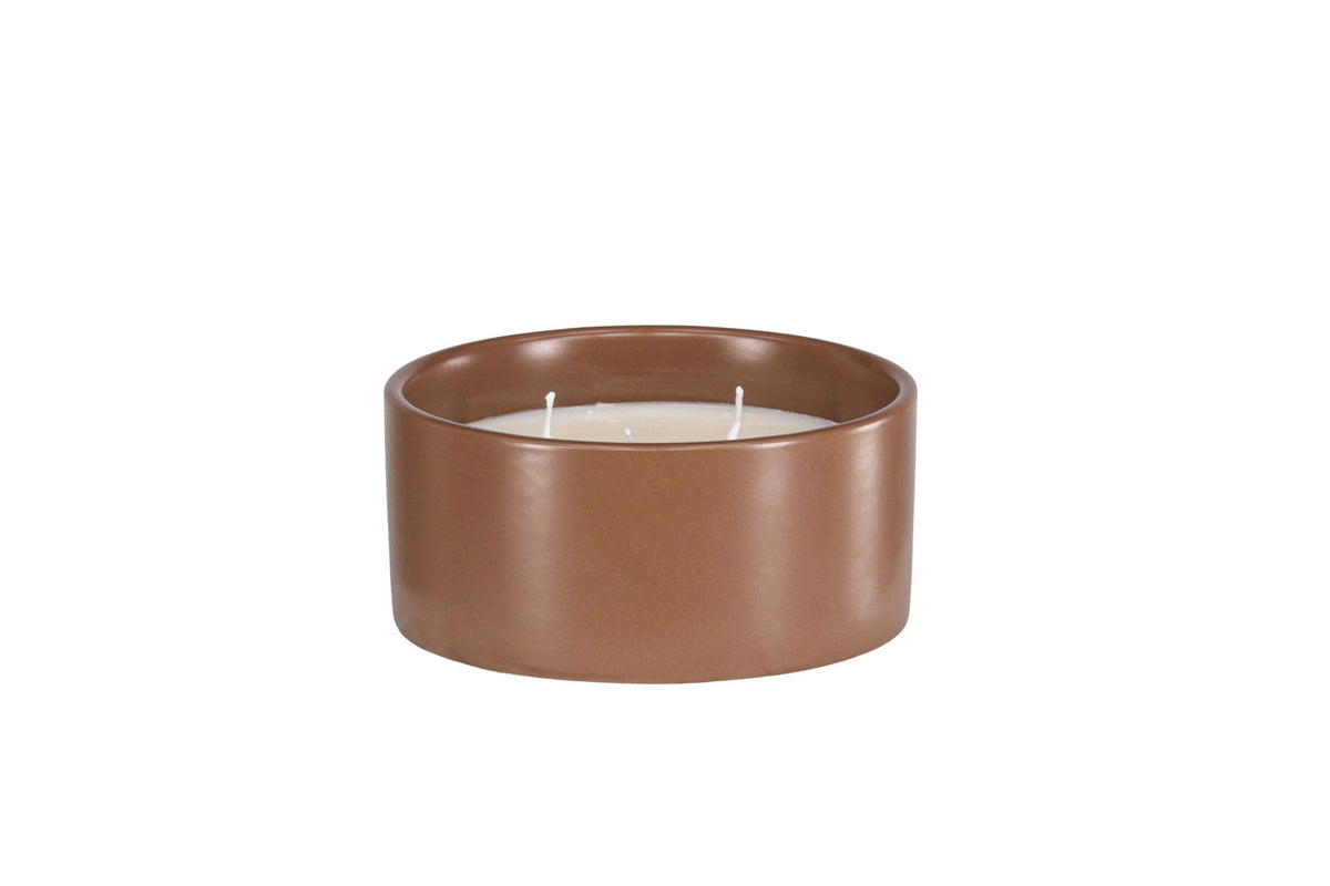 Runde Duftkerze aus braunem Keramikgefäss, Durchmesser 13 cm, Höhe 6 cm, von Venture Home aus der Serie Douglas.