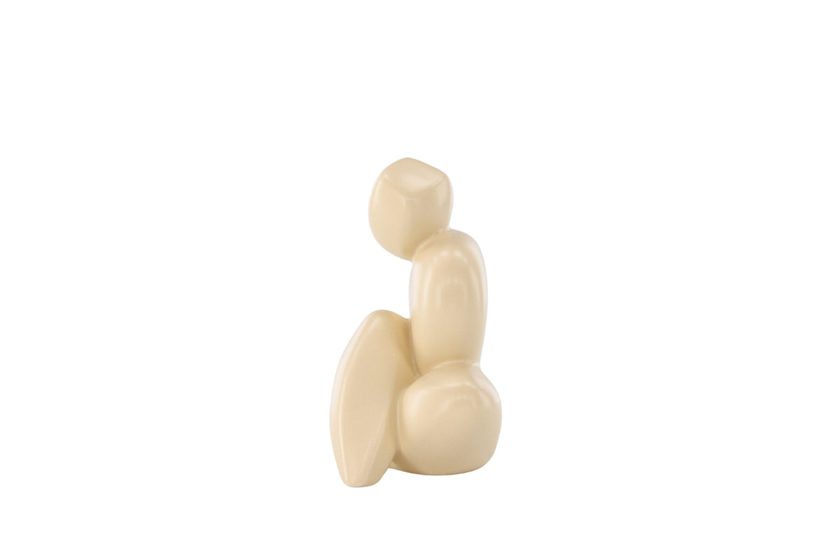 Weisse Skulptur Floda aus Steinzeug von Venture Home, schlichte, figürliche Form, ca. 14 cm hoch, als Deko oder Buchstütze nutzbar.