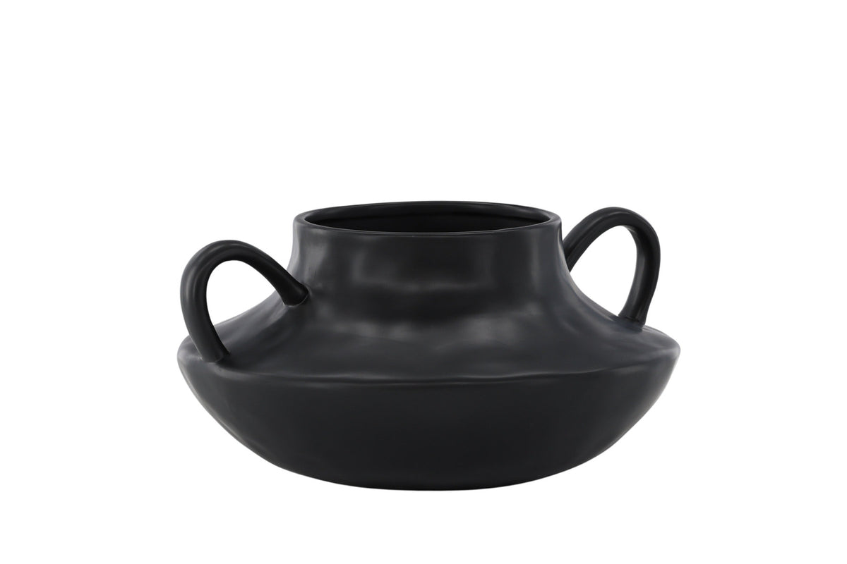 Holda Vase in Schwarz präsentiert im Onlineshop von KAQTU Design AG. Vase ist von Venture Home