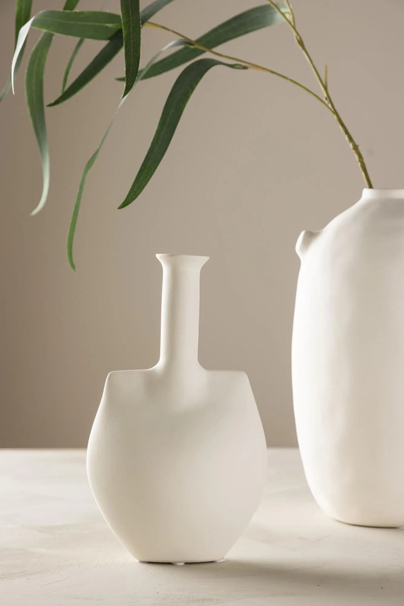 Madi Vase von Venture Home: Zeitlose Eleganz für Ihr Zuhause.