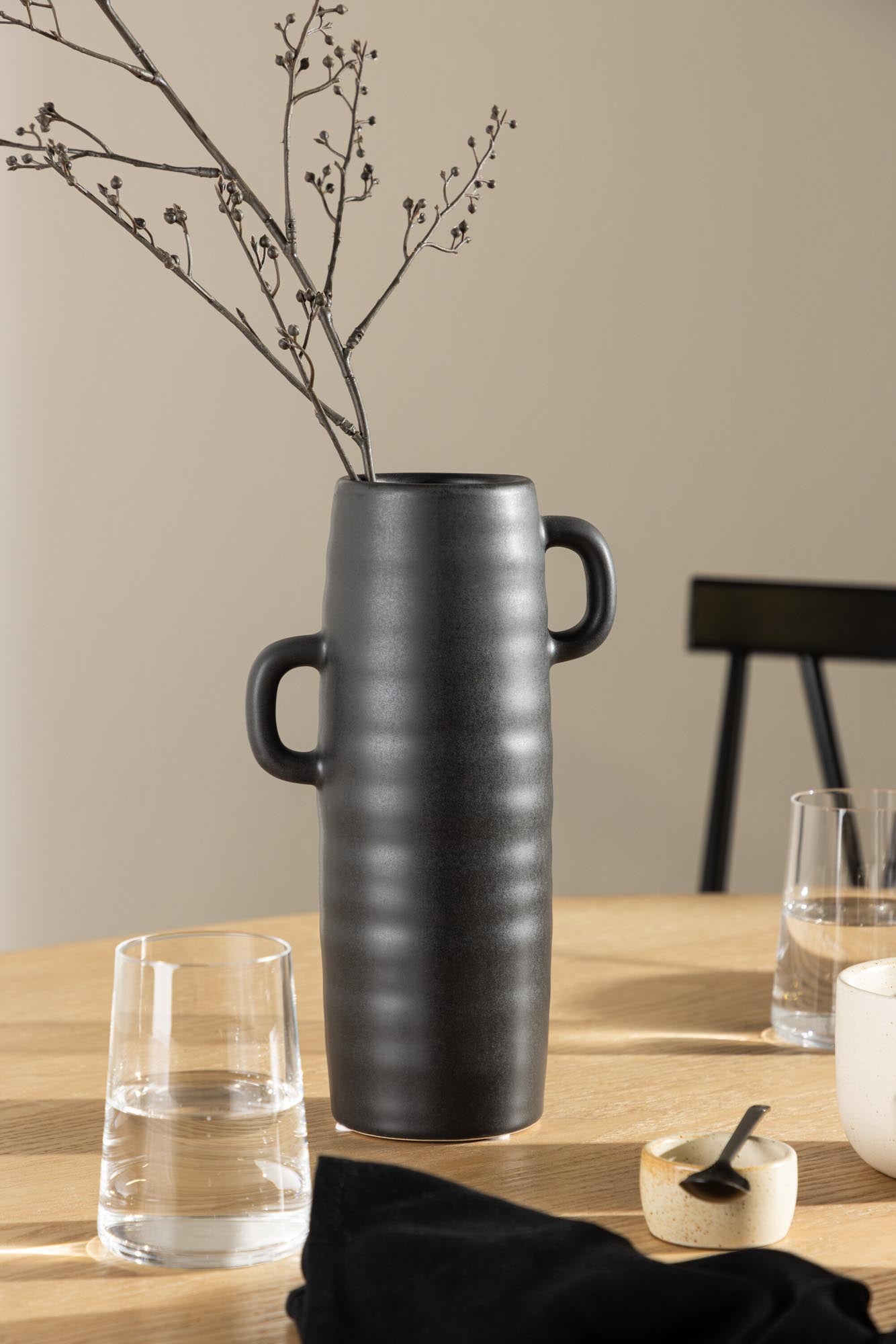 Cent Vase in Braun präsentiert im Onlineshop von KAQTU Design AG. Vase ist von Venture Home