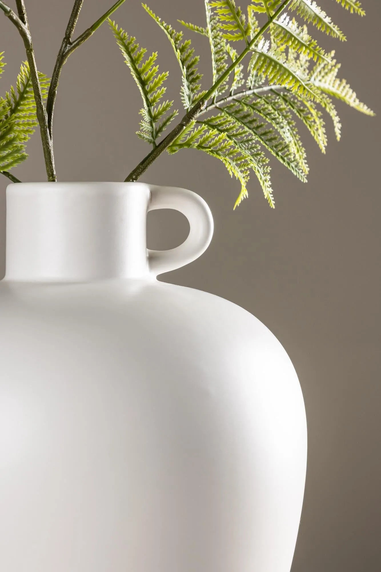 Cent Vase von Venture Home – modernes Design für stilvolle Räume.