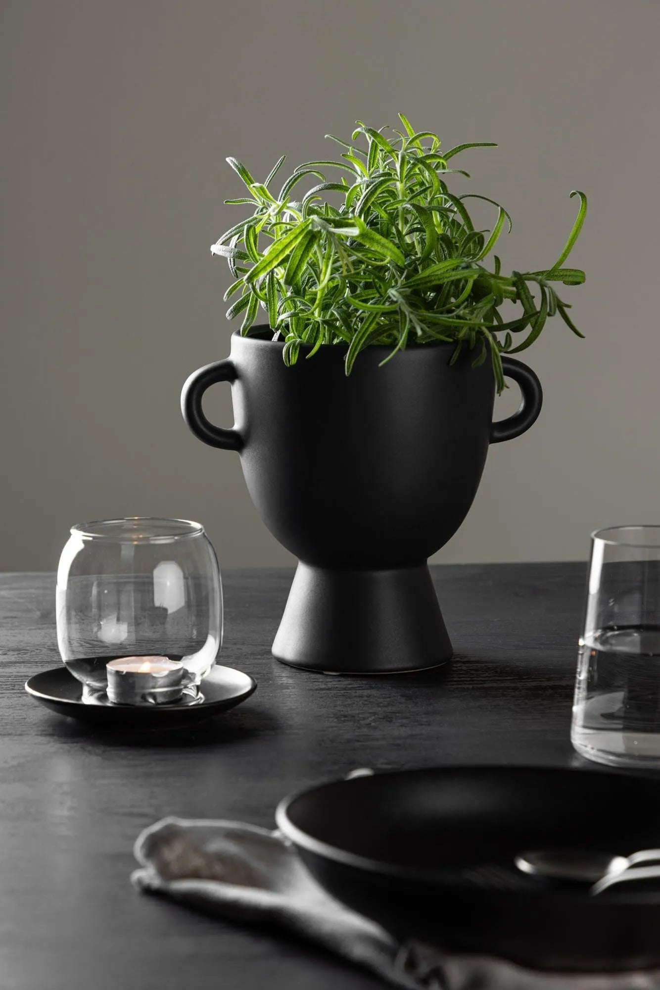 Elegante Cent Vase von Venture Home – zeitlose Schönheit für Ihr Zuhause.