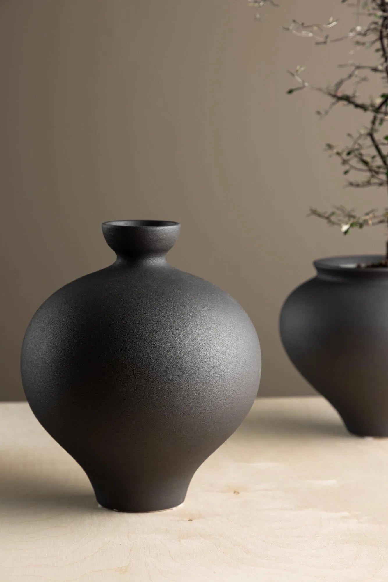 Rellis Vase: Modernes Design für ein einzigartiges Wohnambiente.