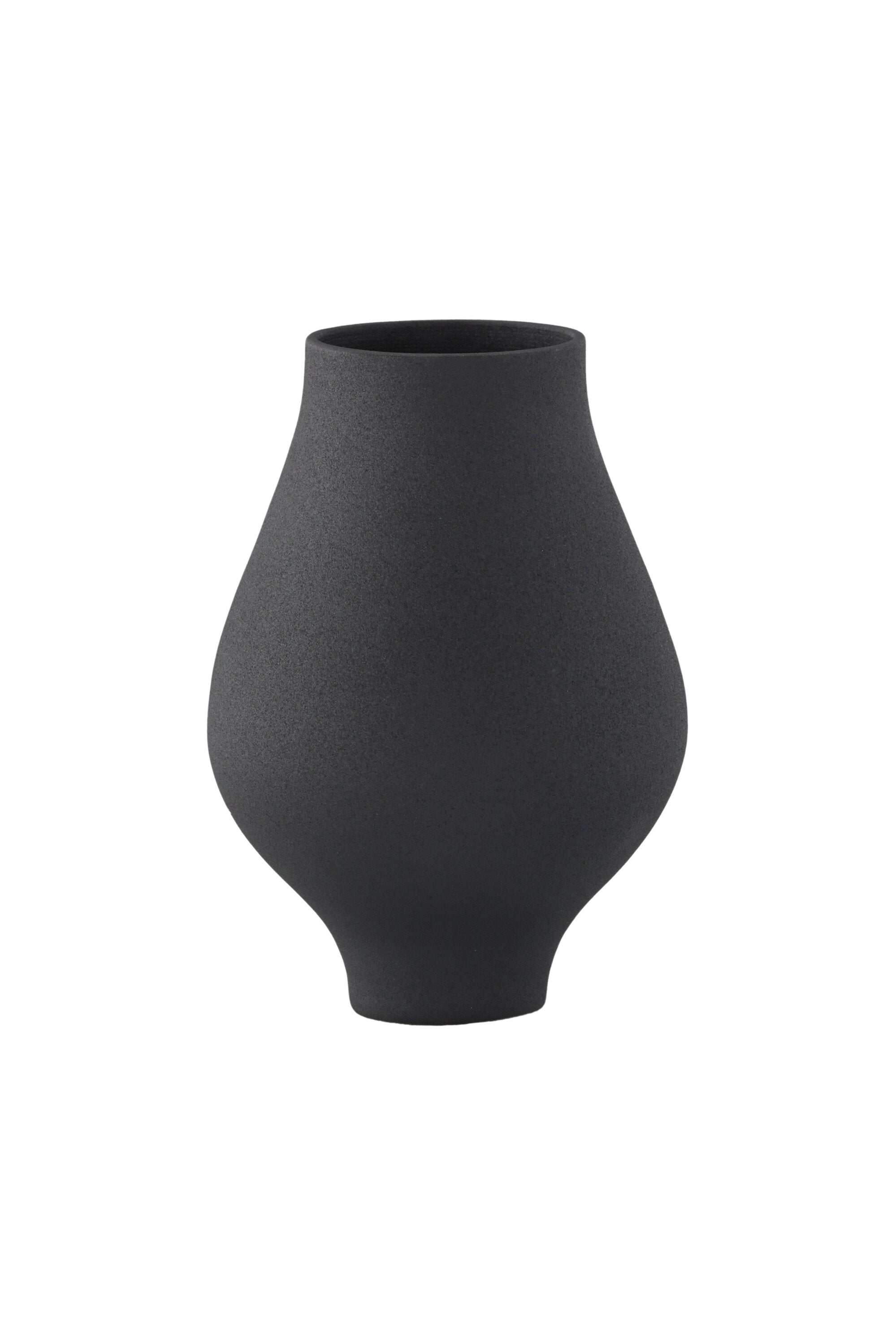 Rellis Vase in Schwarz präsentiert im Onlineshop von KAQTU Design AG. Vase ist von Venture Home