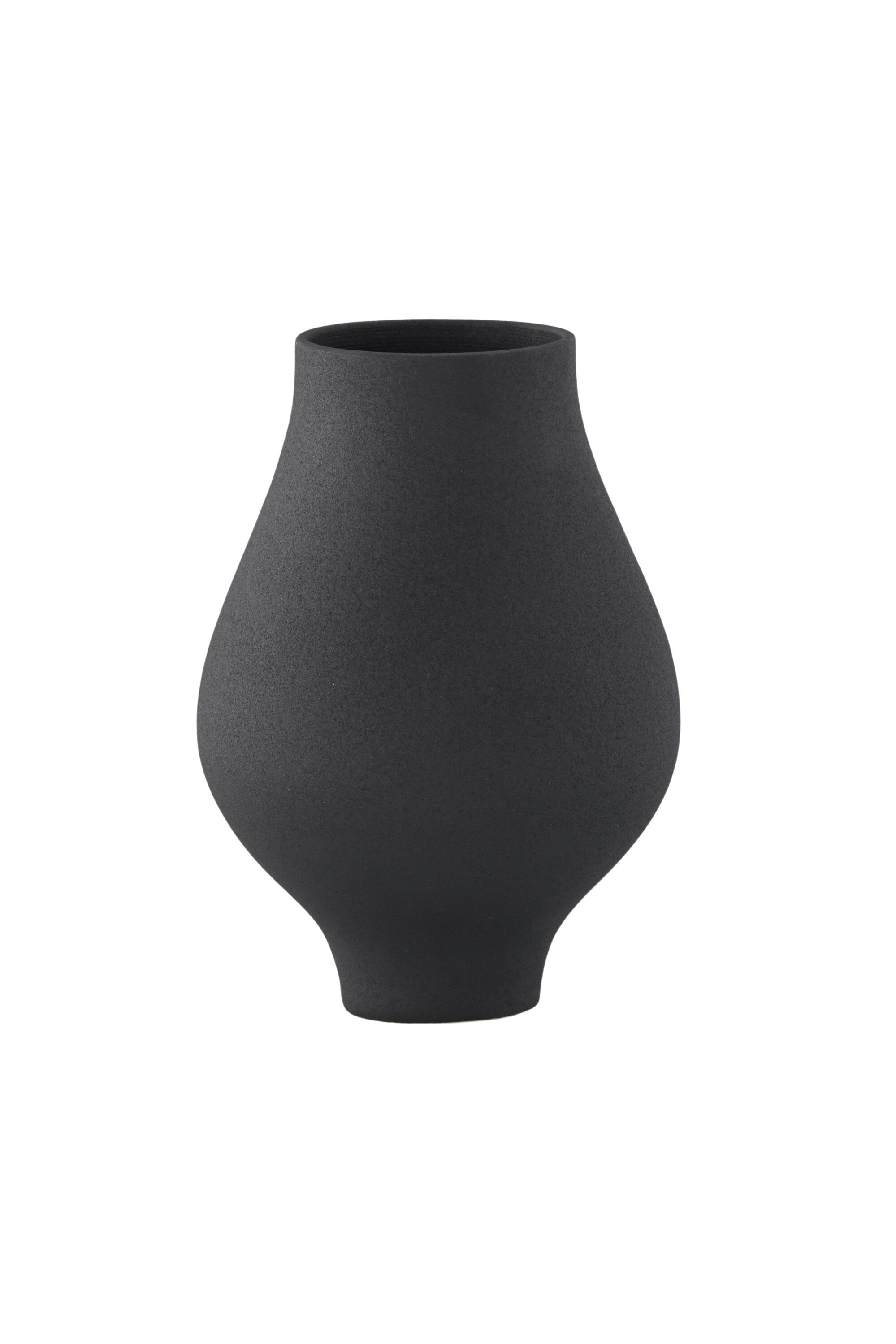 Rellis Vase in Schwarz präsentiert im Onlineshop von KAQTU Design AG. Vase ist von Venture Home