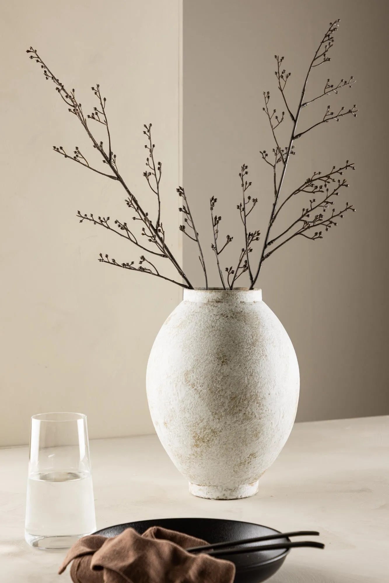 Globe Vase von Venture Home: Eleganz trifft auf modernes Design.