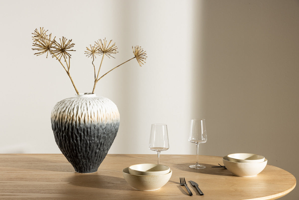 Pane Vase in Beige/ Grau/ Rosa präsentiert im Onlineshop von KAQTU Design AG. Vase ist von Venture Home