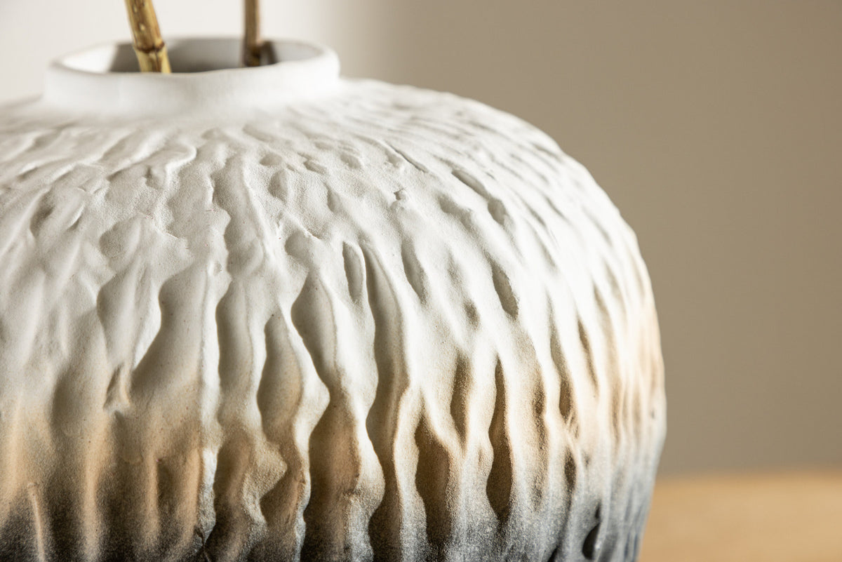 Pane Vase in Beige/ Grau/ Rosa präsentiert im Onlineshop von KAQTU Design AG. Vase ist von Venture Home