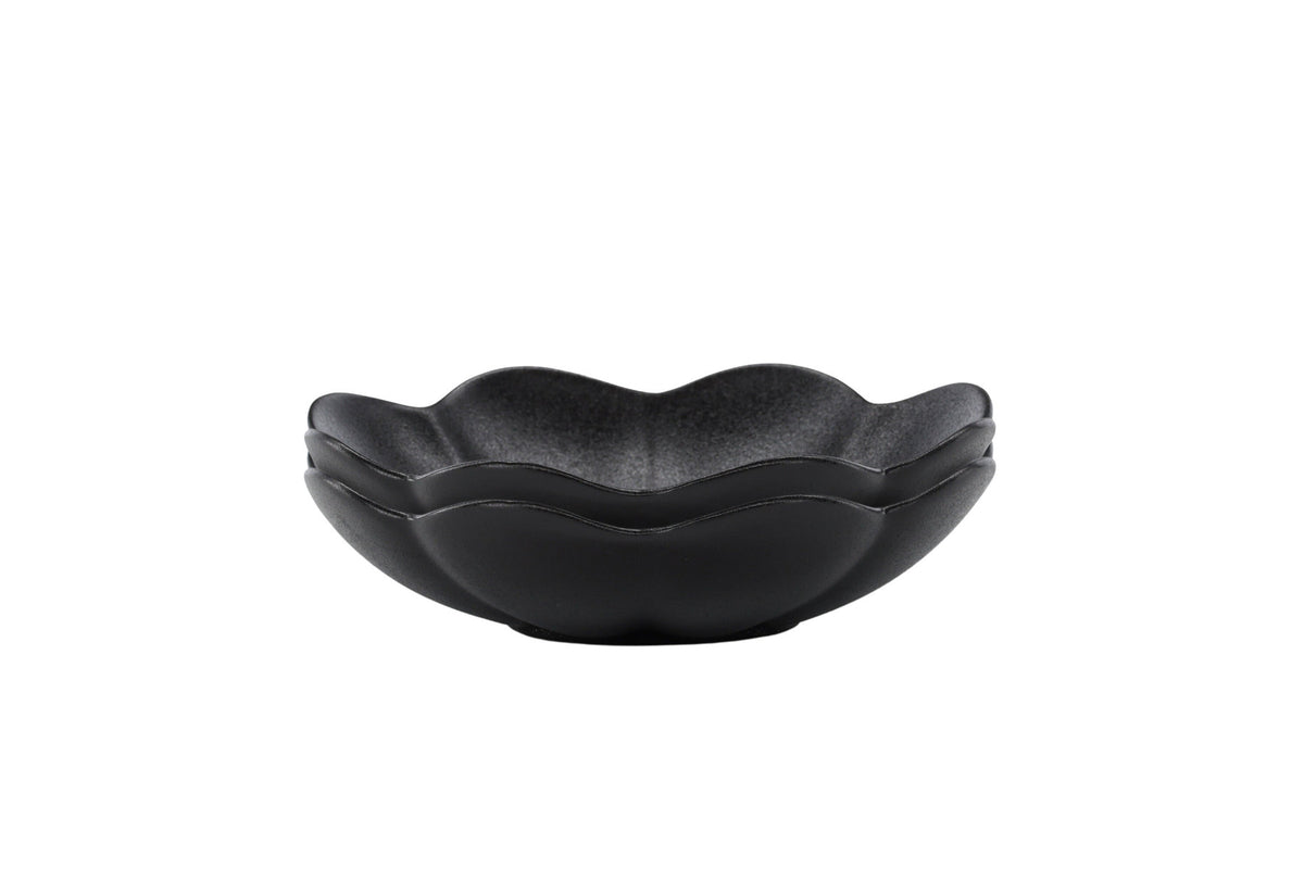 Wabi Sabi Teller in Schwarz präsentiert im Onlineshop von KAQTU Design AG. Teller ist von Venture Home