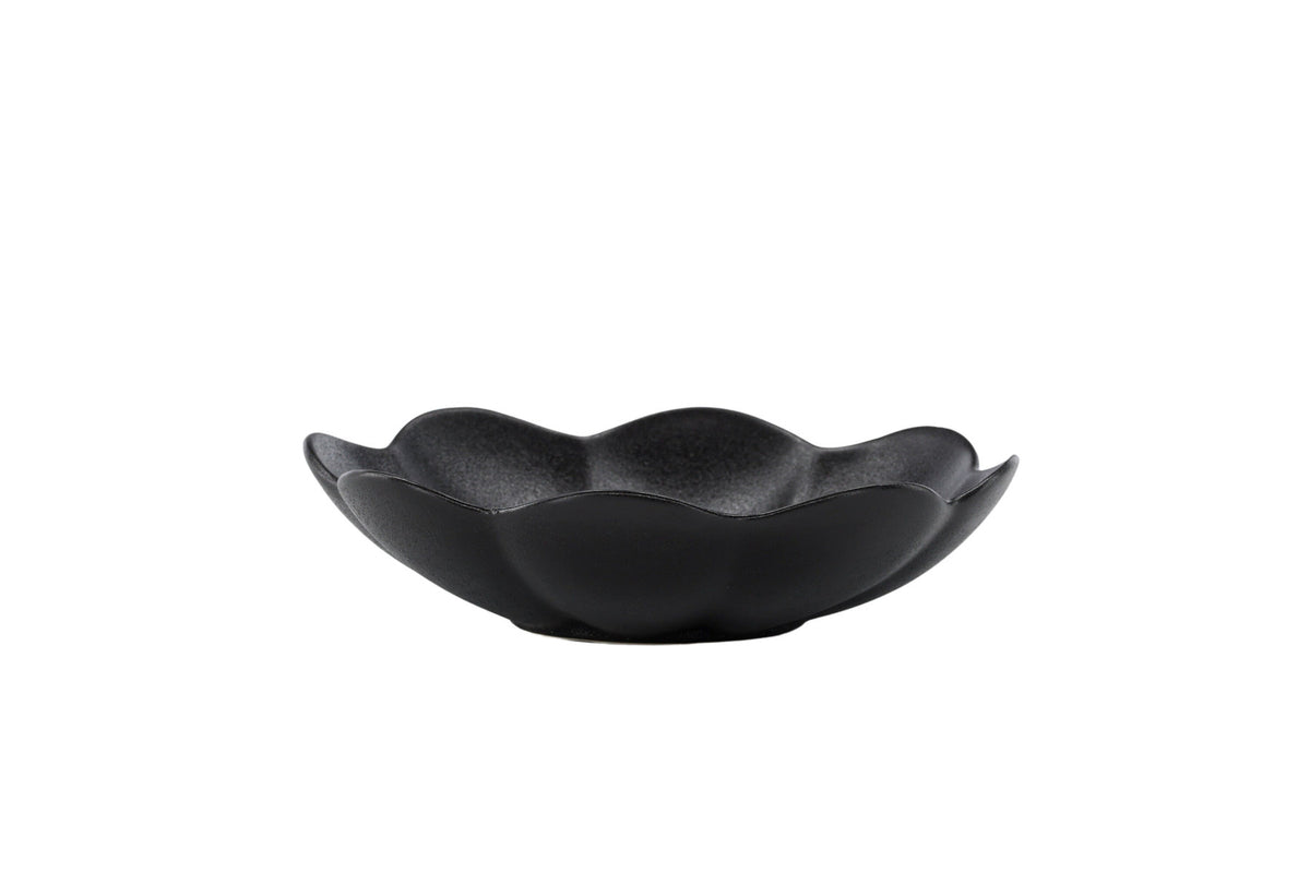 Wabi Sabi Teller in Schwarz präsentiert im Onlineshop von KAQTU Design AG. Teller ist von Venture Home