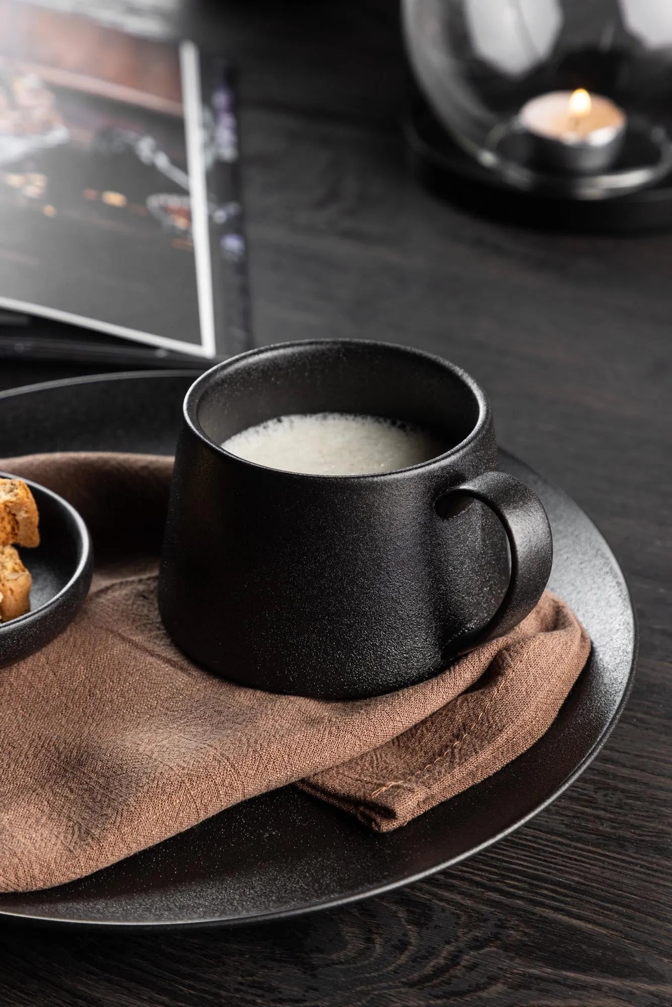 Venture Home Wabi Sabi Tasse: Zeitlose Keramik mit einzigartigem Charme.