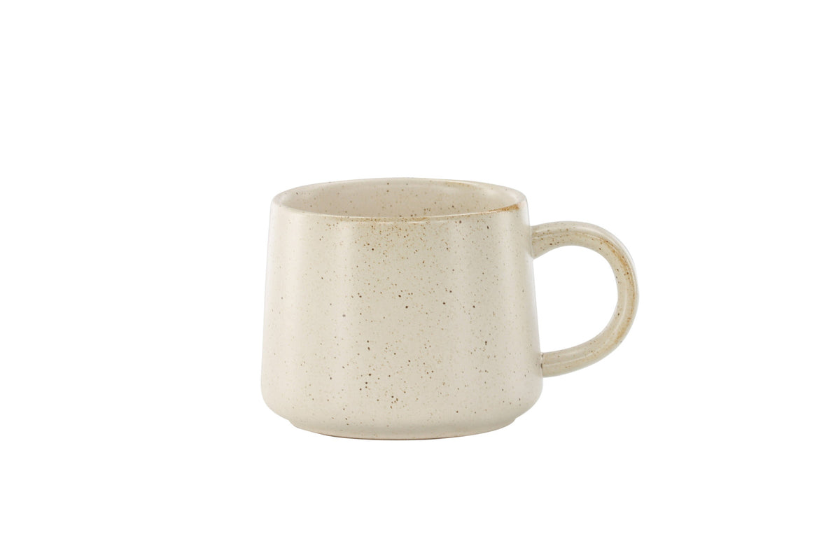 Active Tea cup in Beige/Schwarz präsentiert im Onlineshop von KAQTU Design AG. Tasse ist von Venture Home