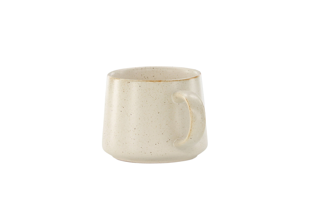Active Tea cup in Beige/Schwarz präsentiert im Onlineshop von KAQTU Design AG. Tasse ist von Venture Home