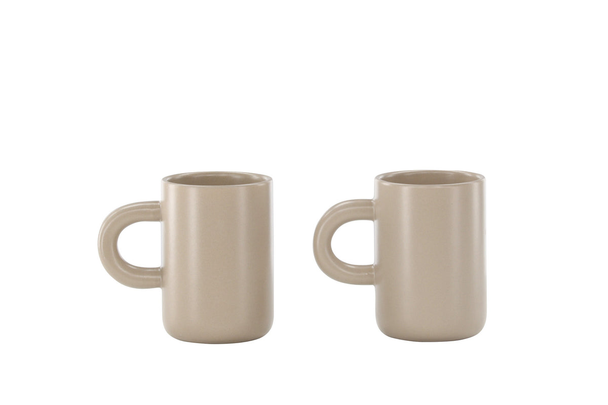 Active Kaffeetasse in Beige präsentiert im Onlineshop von KAQTU Design AG. Kaffeetassen ist von Venture Home