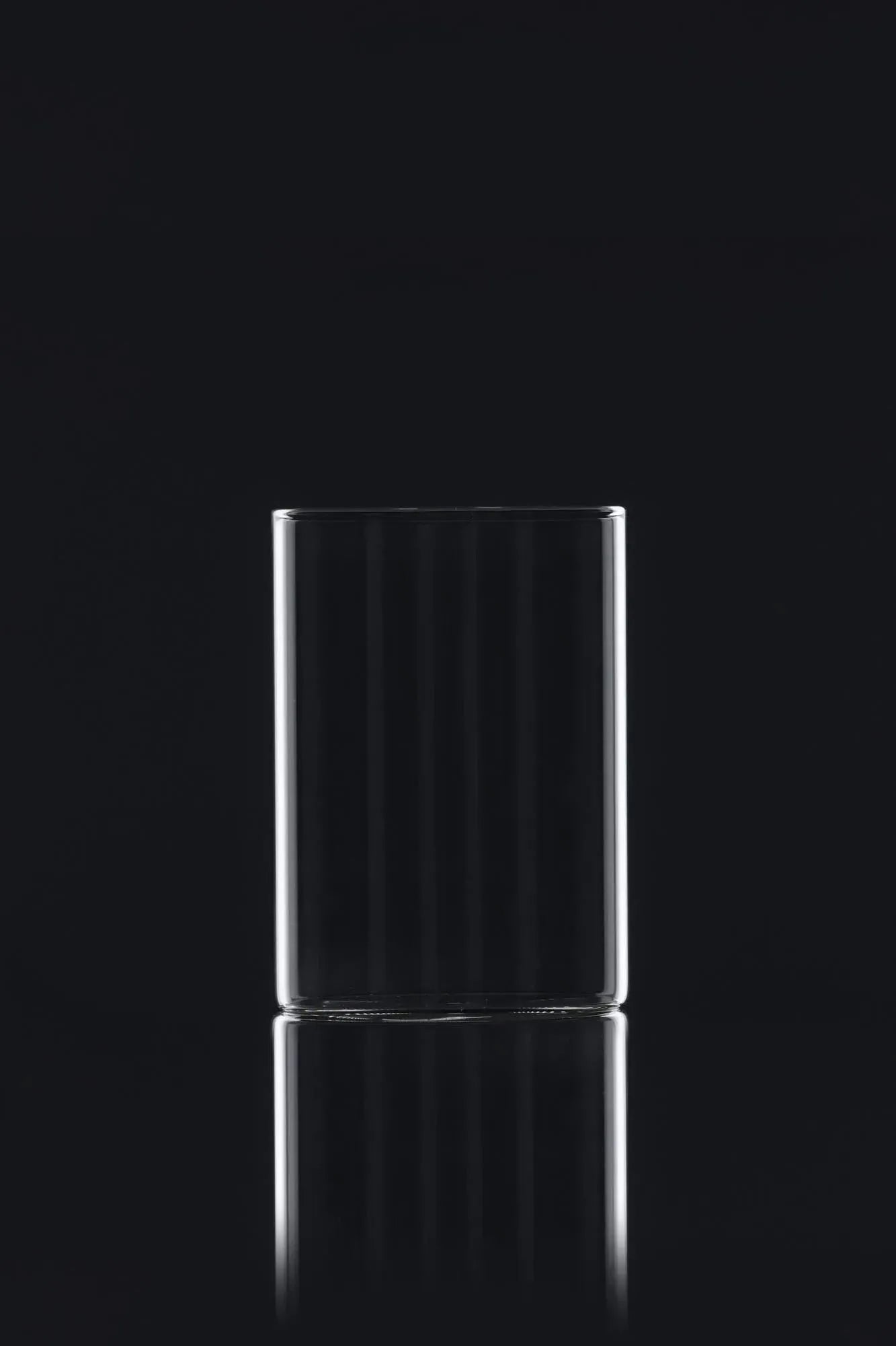 Ria Glas in Klar präsentiert im Onlineshop von KAQTU Design AG. Glas ist von Venture Home