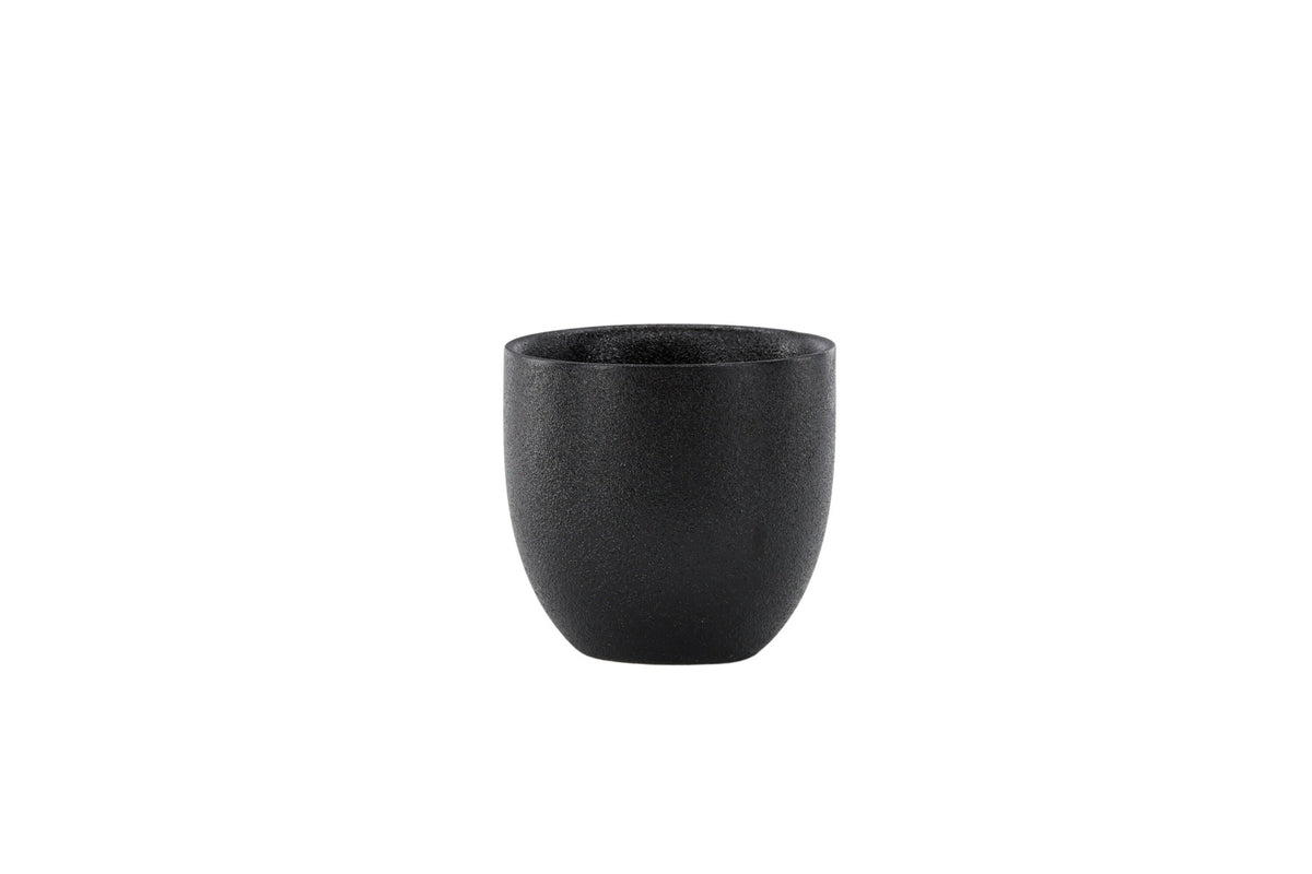 Wabi Sabi Kaffeetasse in Schwarz präsentiert im Onlineshop von KAQTU Design AG. Kaffeetassen ist von Venture Home