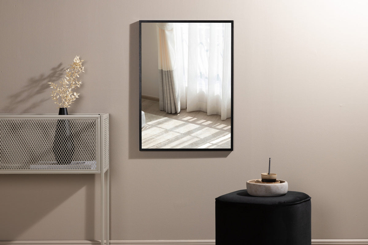 Vorhang Poster in Beige präsentiert im Onlineshop von KAQTU Design AG. Bild ist von Venture Home