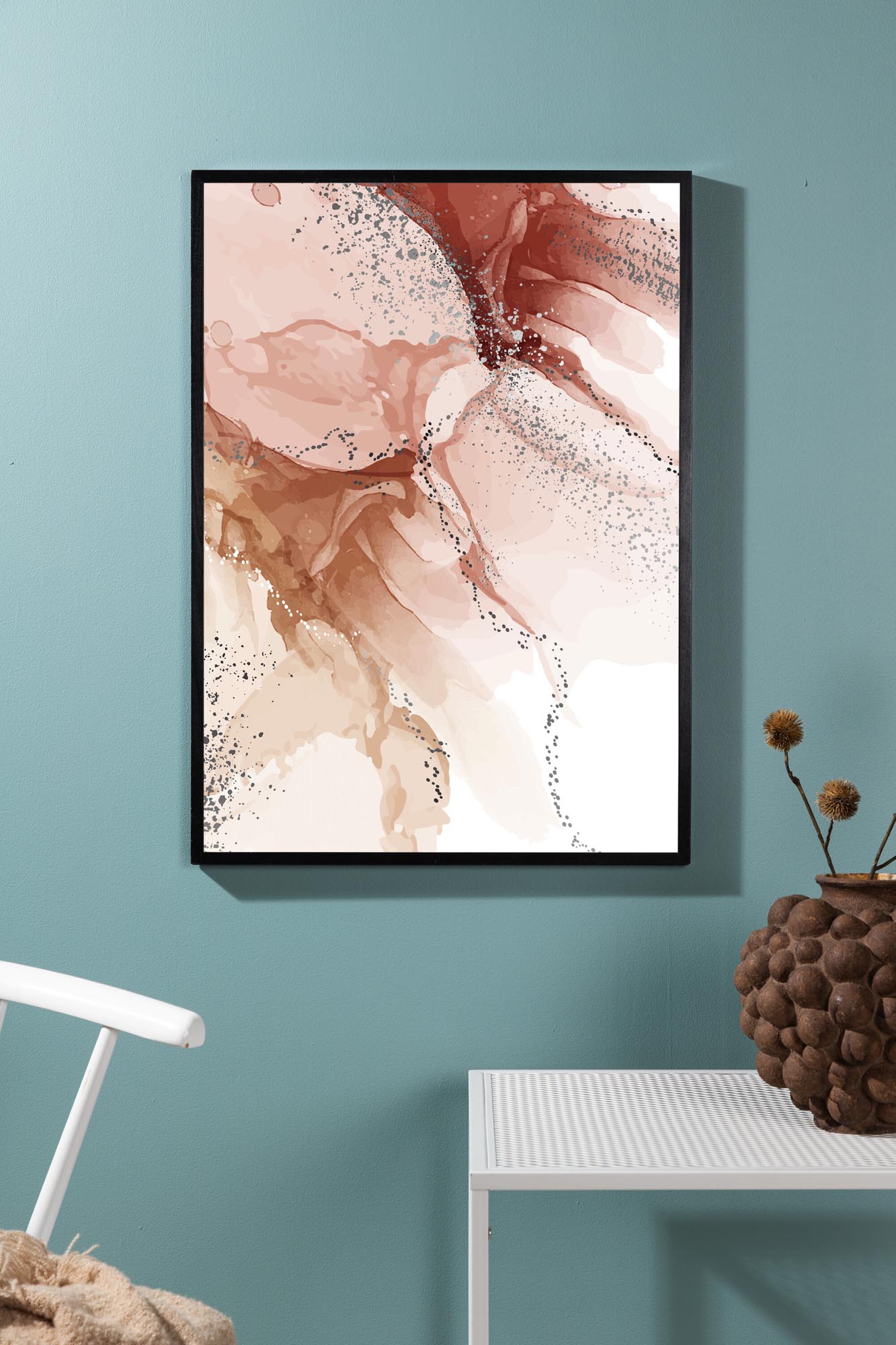 Entdecken Sie das Splash Poster von Venture Home – ein einzigartiges Kunstwerk in erdigen Farben, das jedem Raum Charakter und Stil verleiht.