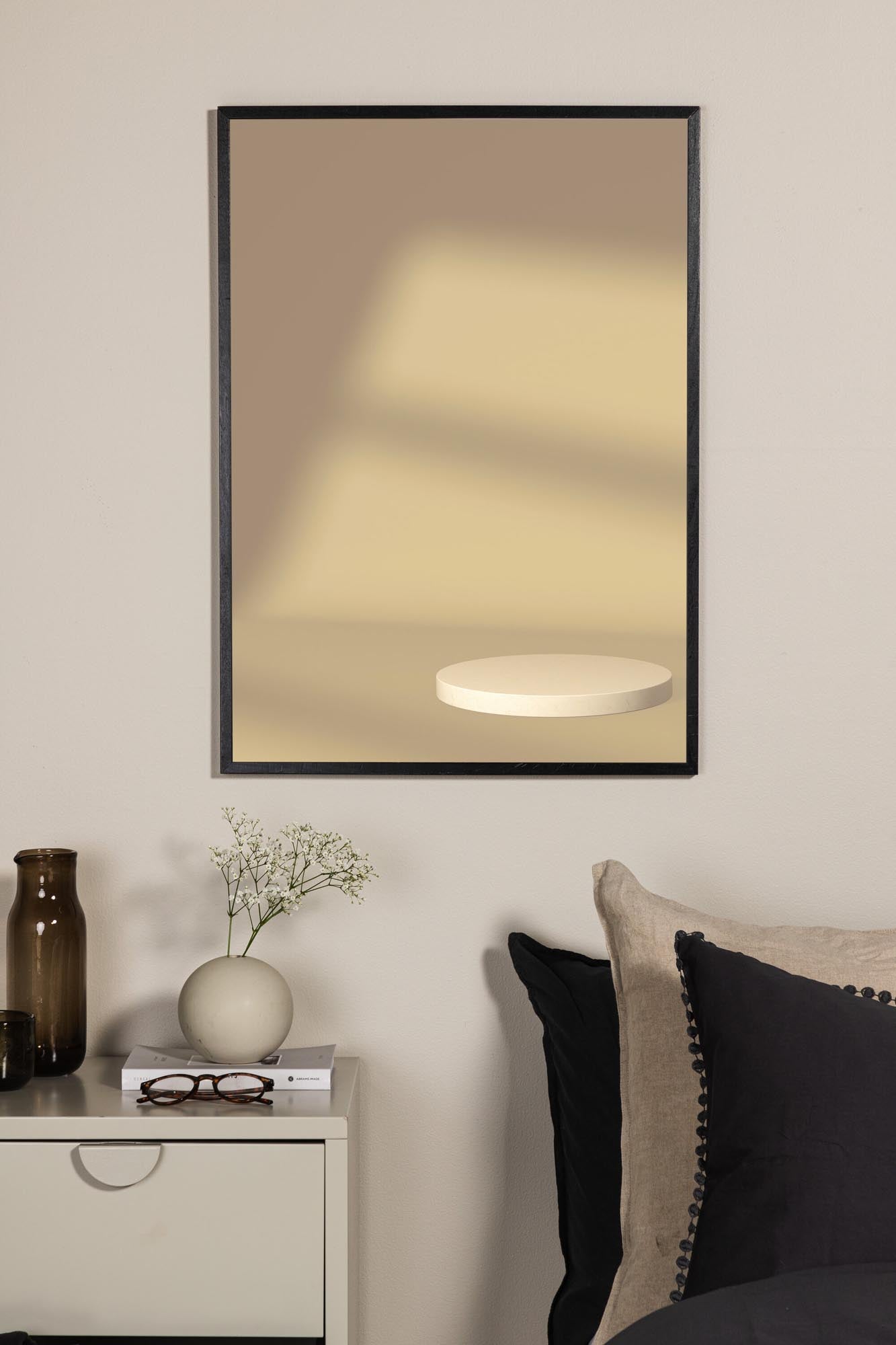 Bringen Sie Farbe in Ihr Zuhause mit dem Fensterlicht Poster von Venture Home. Hochwertig, langlebig und perfekt für jede Einrichtung!